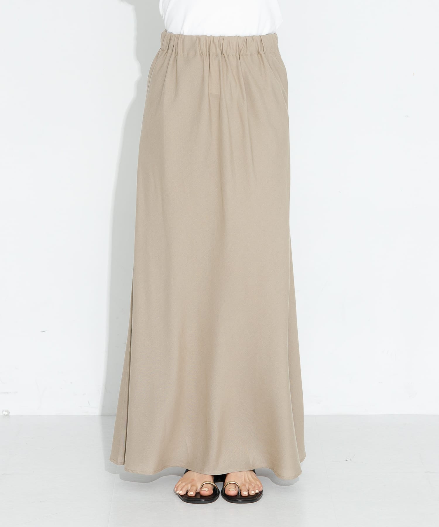 身長：166cm サイズ：38