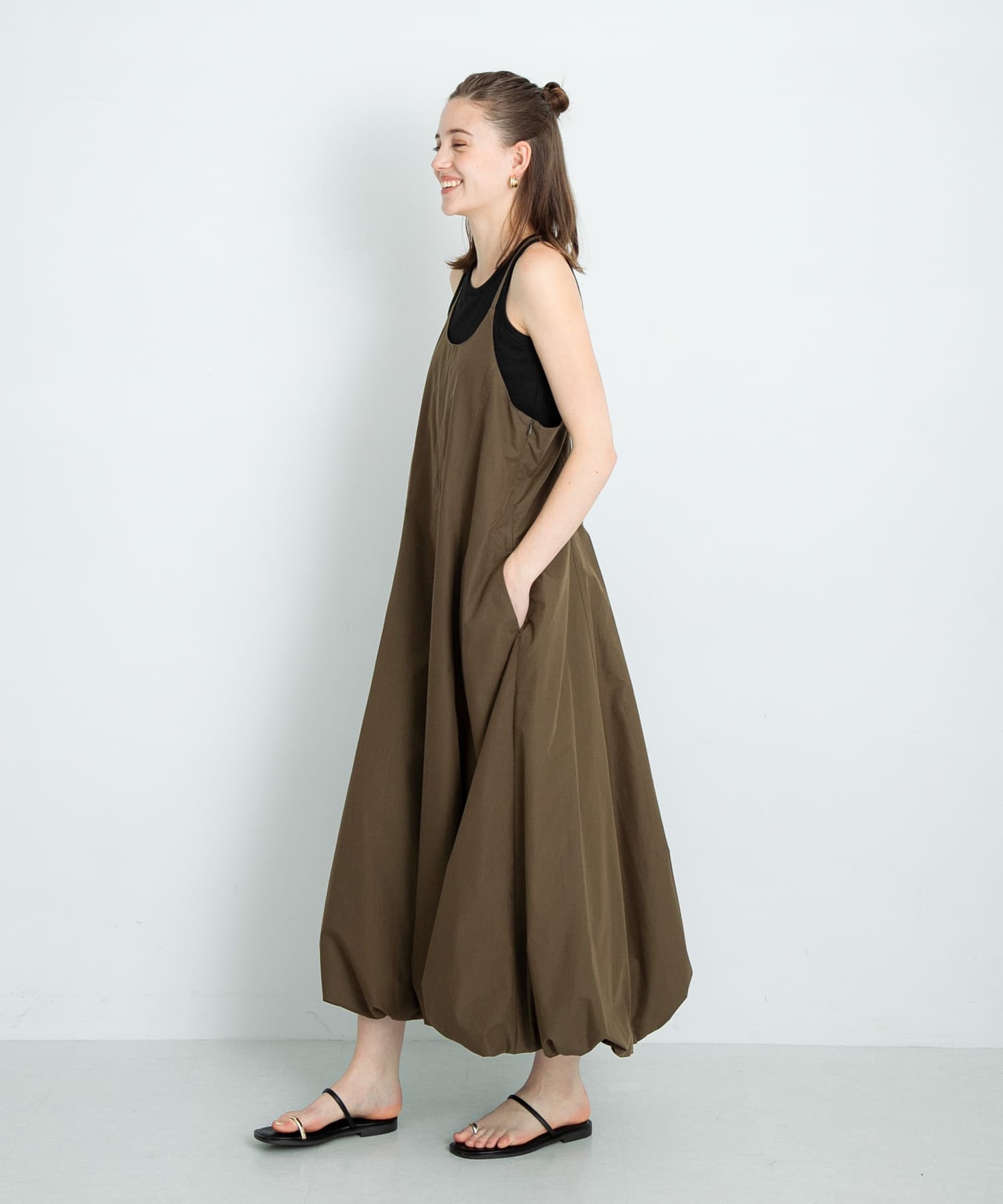 バルーンヘムキャミワンピース