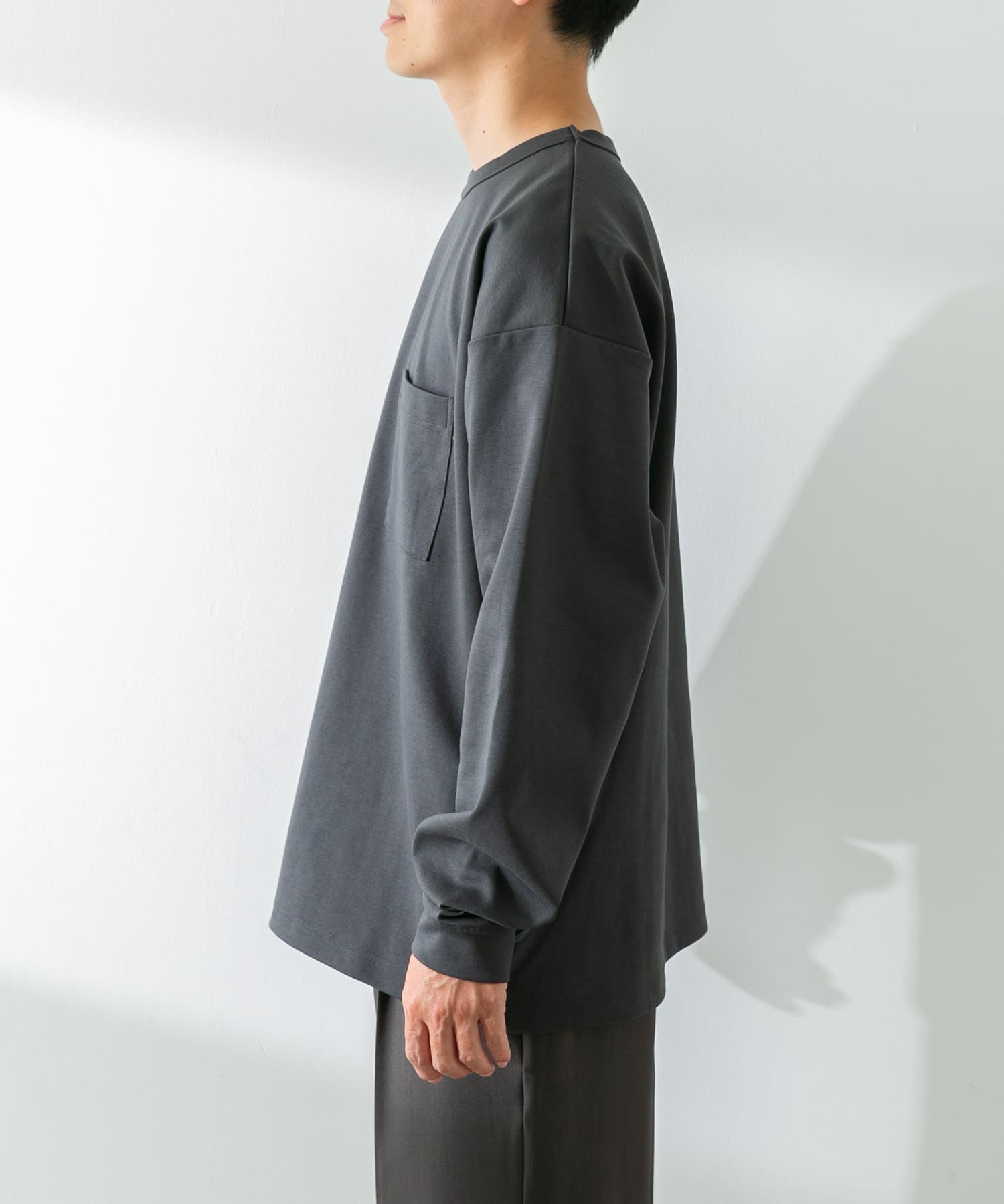 身長：170cm 体重：60kg サイズ：L