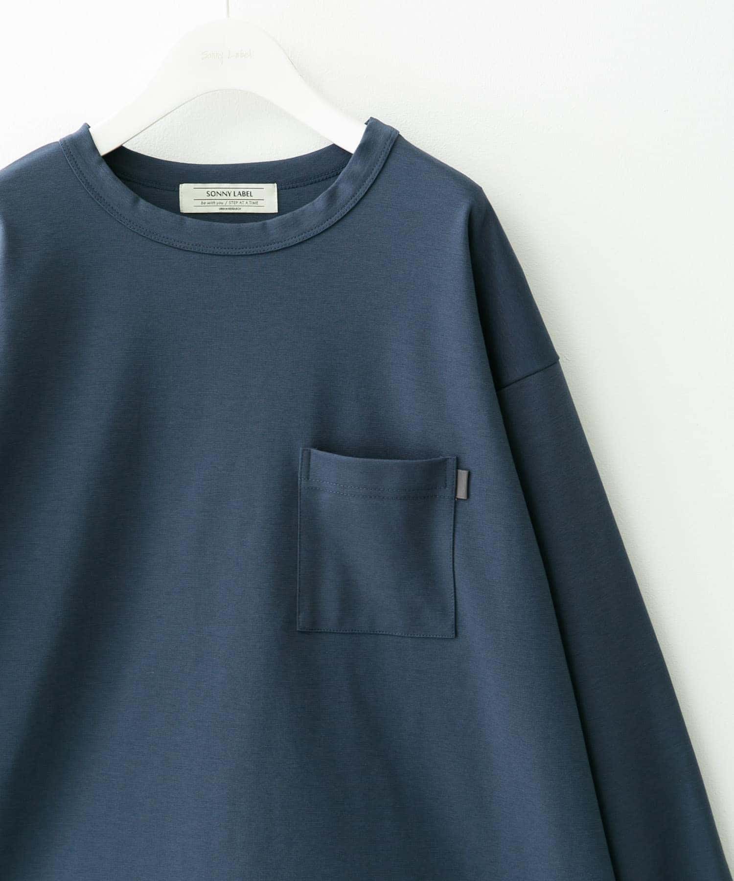 ポンチポケット付ロングスリーブTシャツ