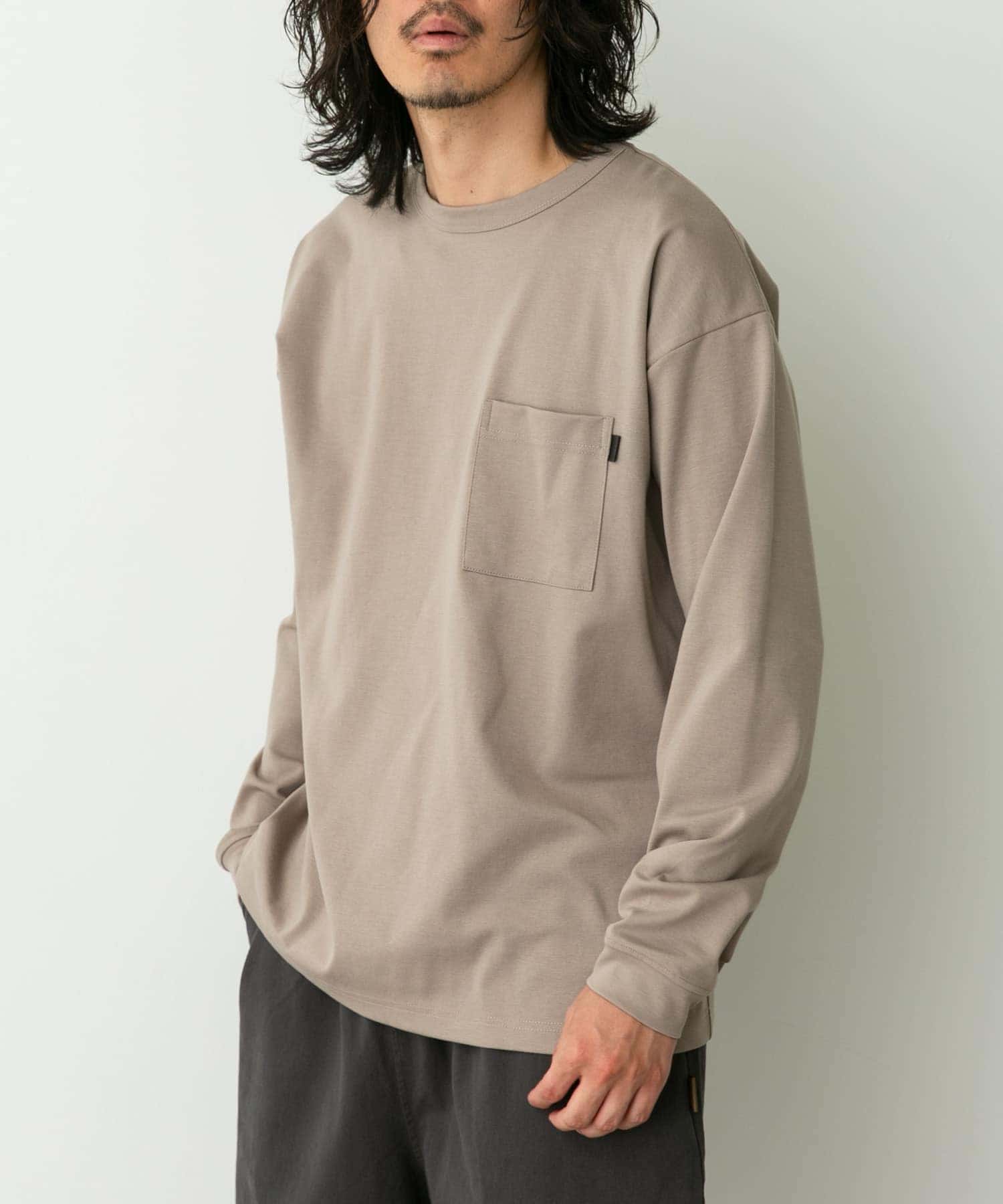 ポンチポケット付ロングスリーブTシャツ グレージュ L