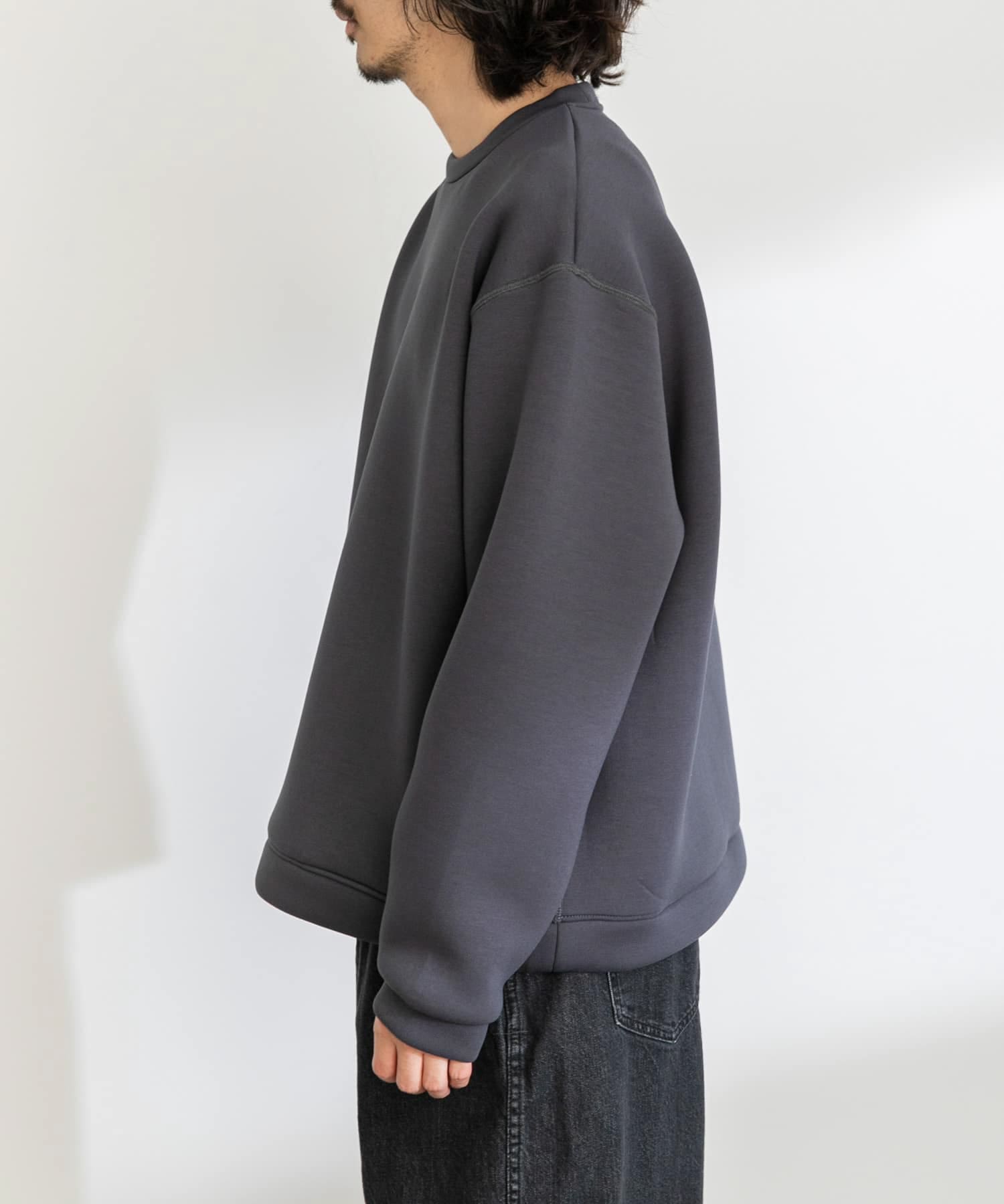 身長：180cm 体重：60kg サイズ：XL