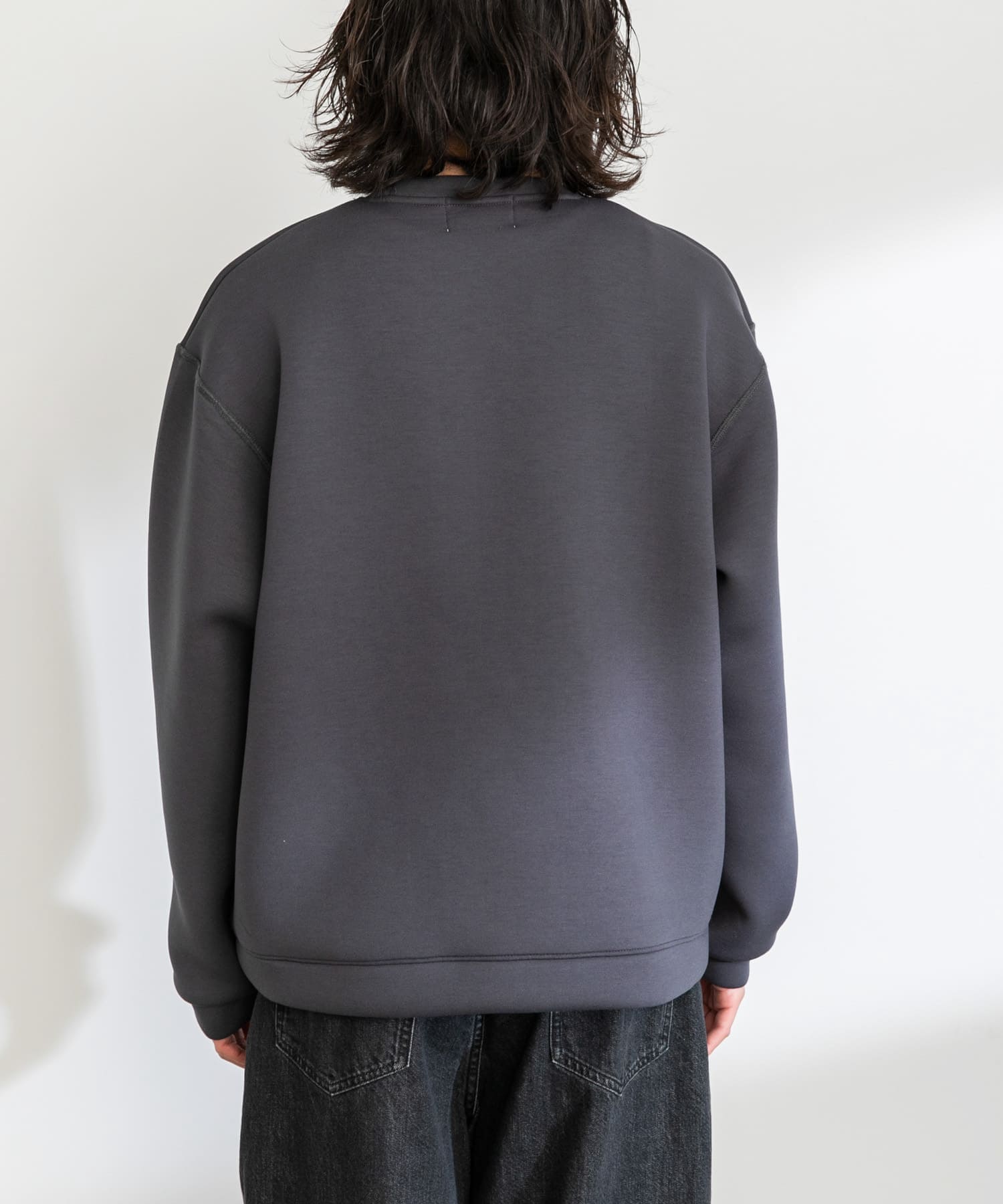 身長：180cm 体重：60kg サイズ：XL