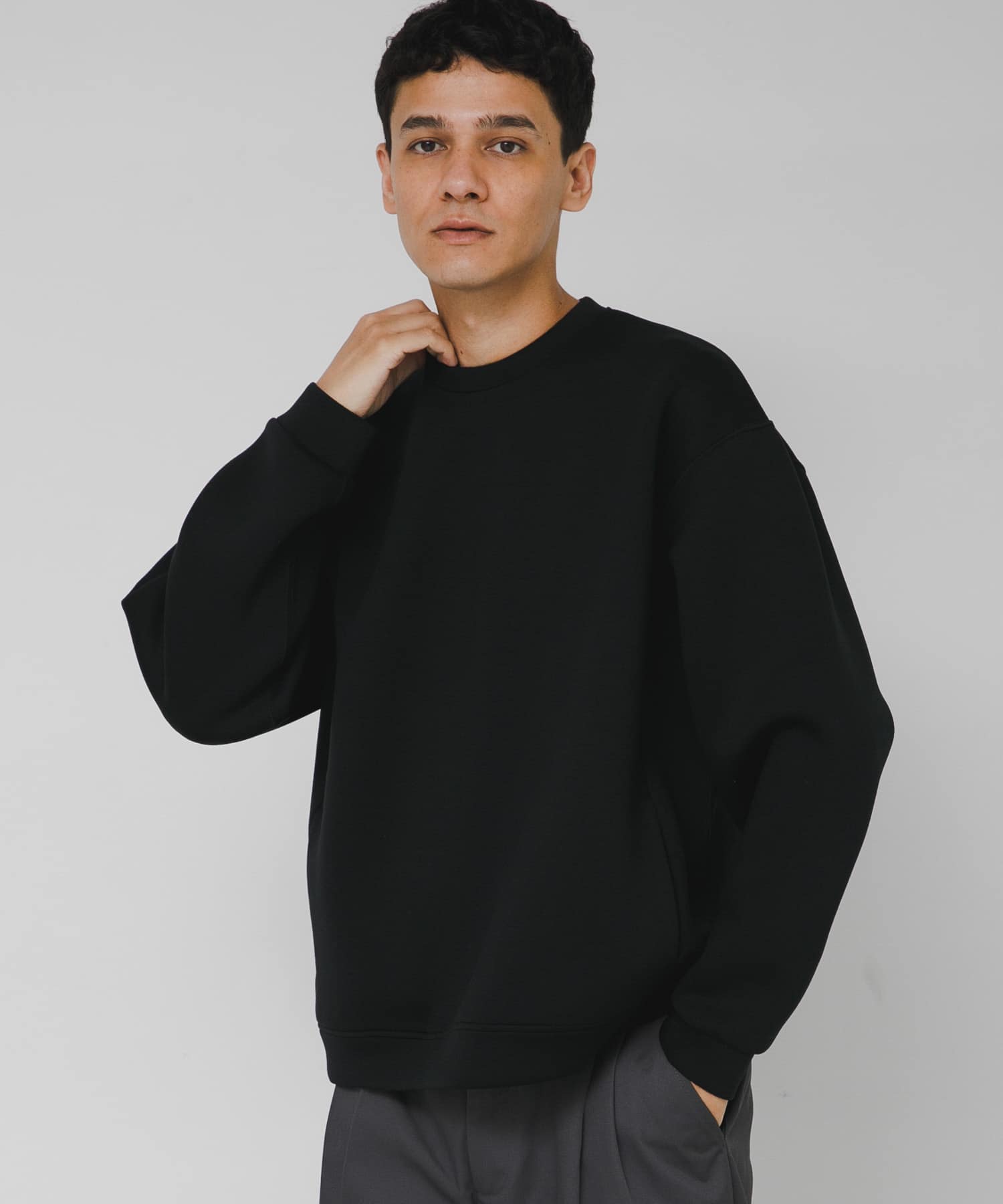 ダンボールニットクルーネックプルオーバー