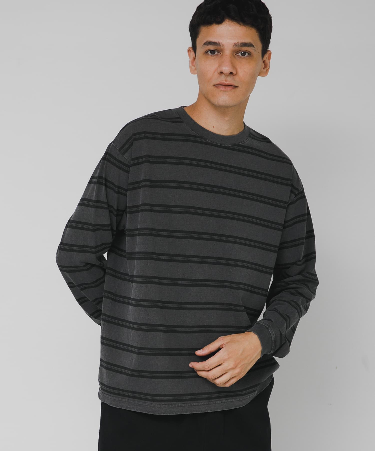 ピグメントボーダーロングスリーブTシャツ