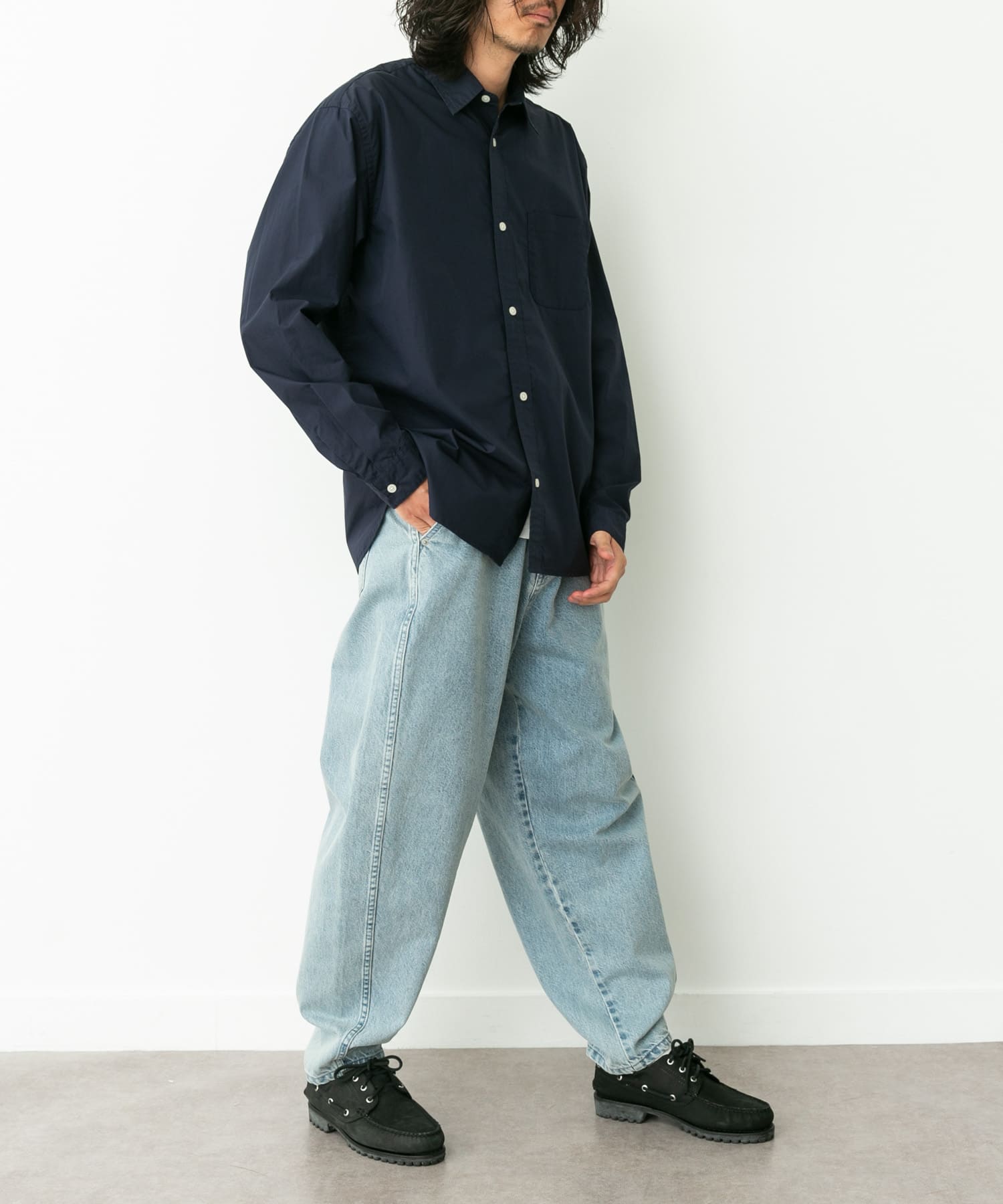 ネイビー
