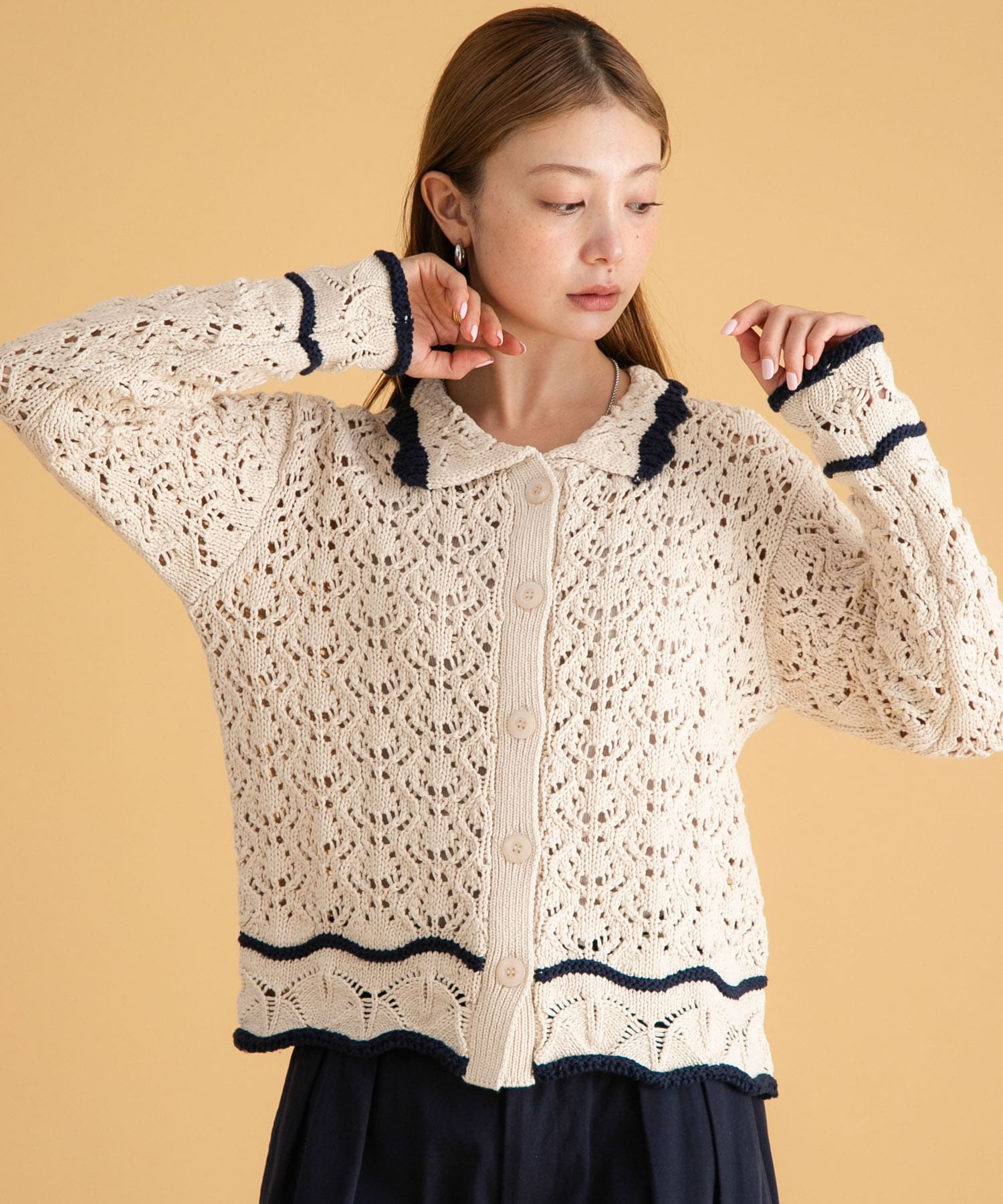 クロシェライクリリーヤーンニットシャツ