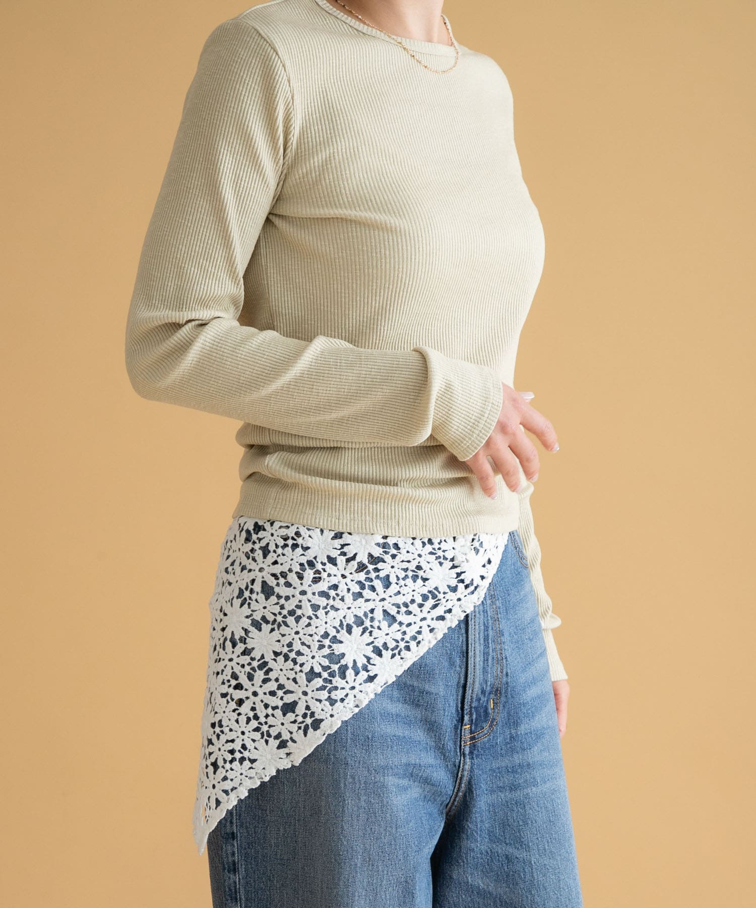 フラワーレースサンカクストール オフ one