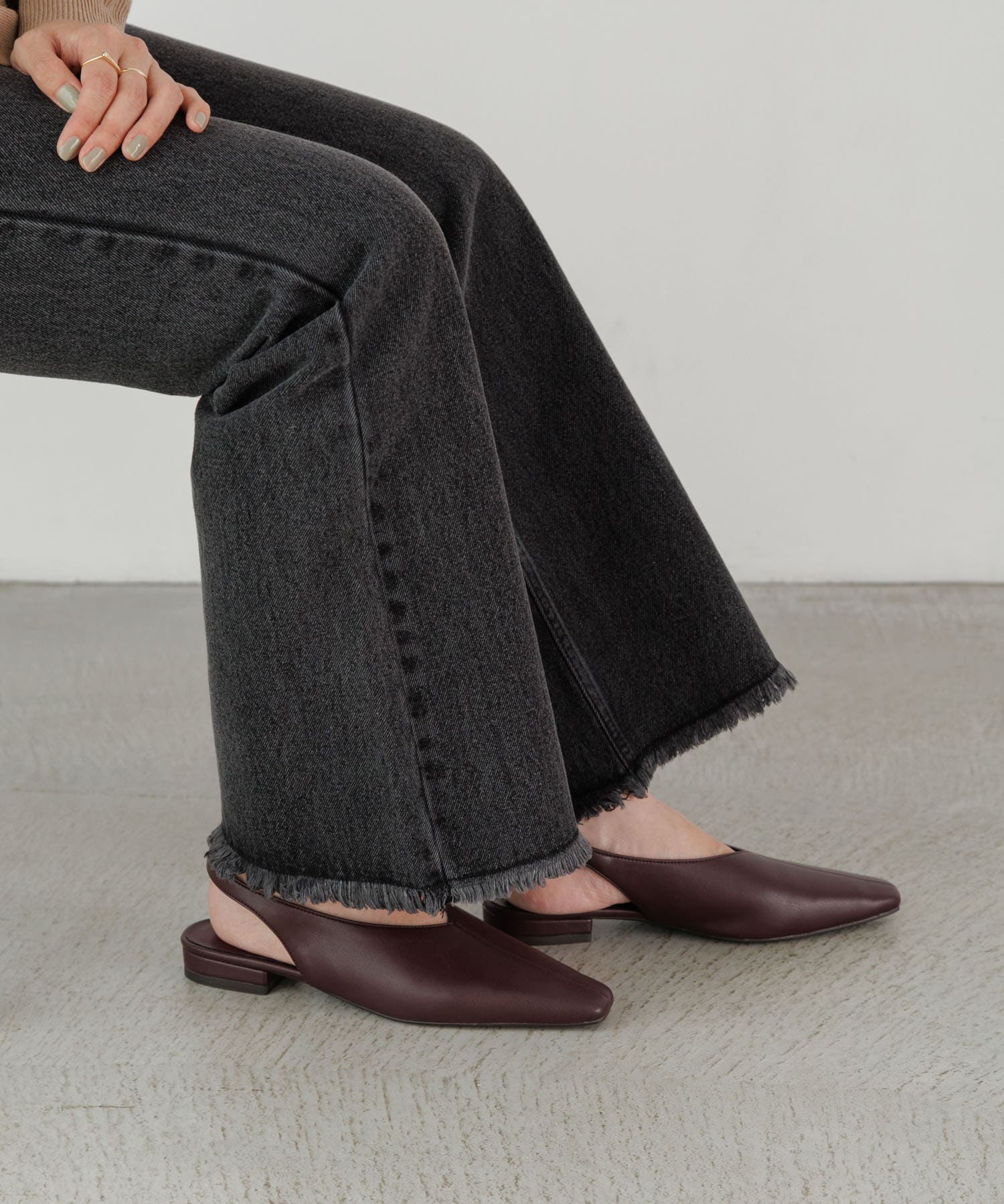 バックストラップスクエアパンプス アカチャ S