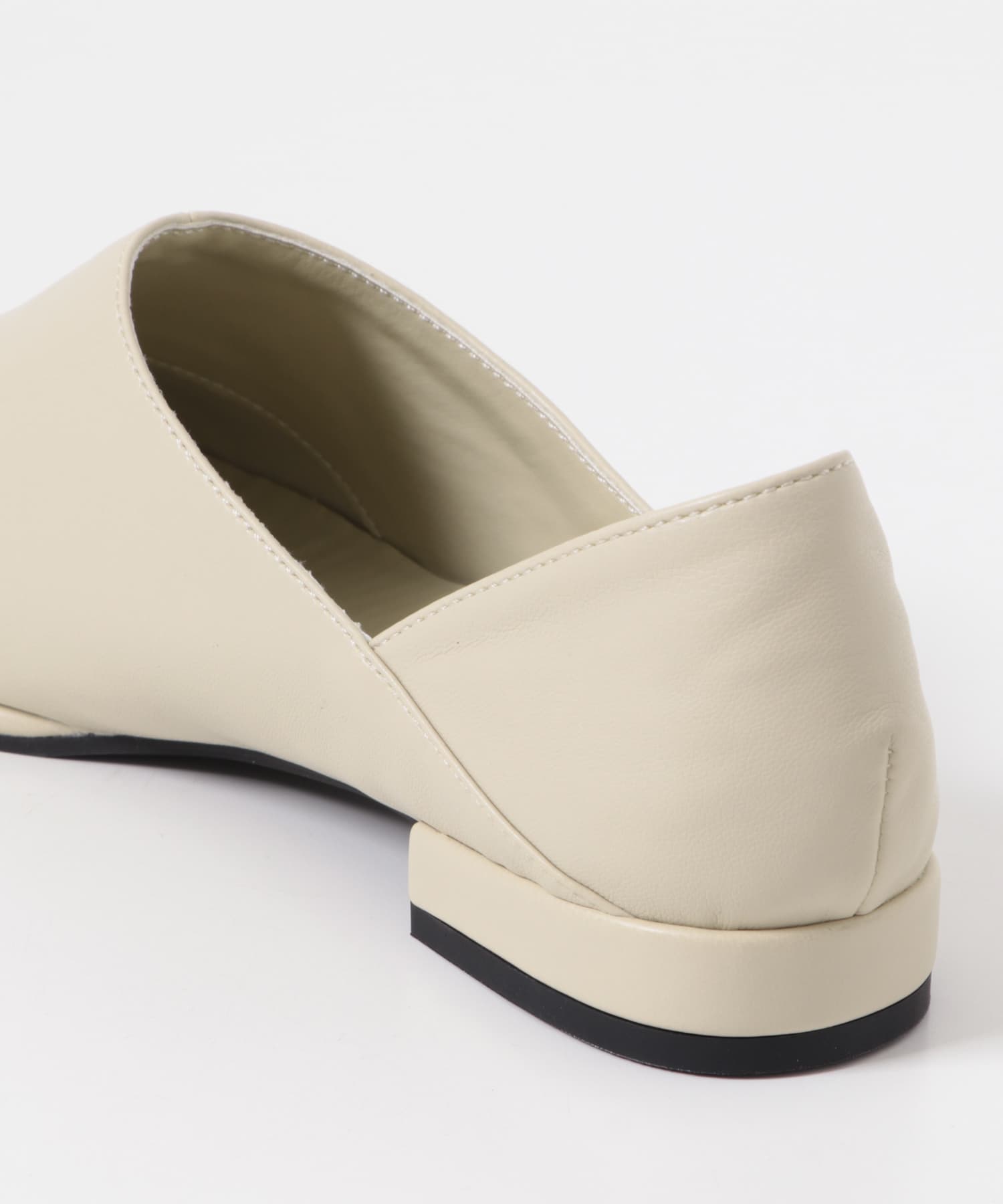 スクエアフラットスリッポン エクリュ S