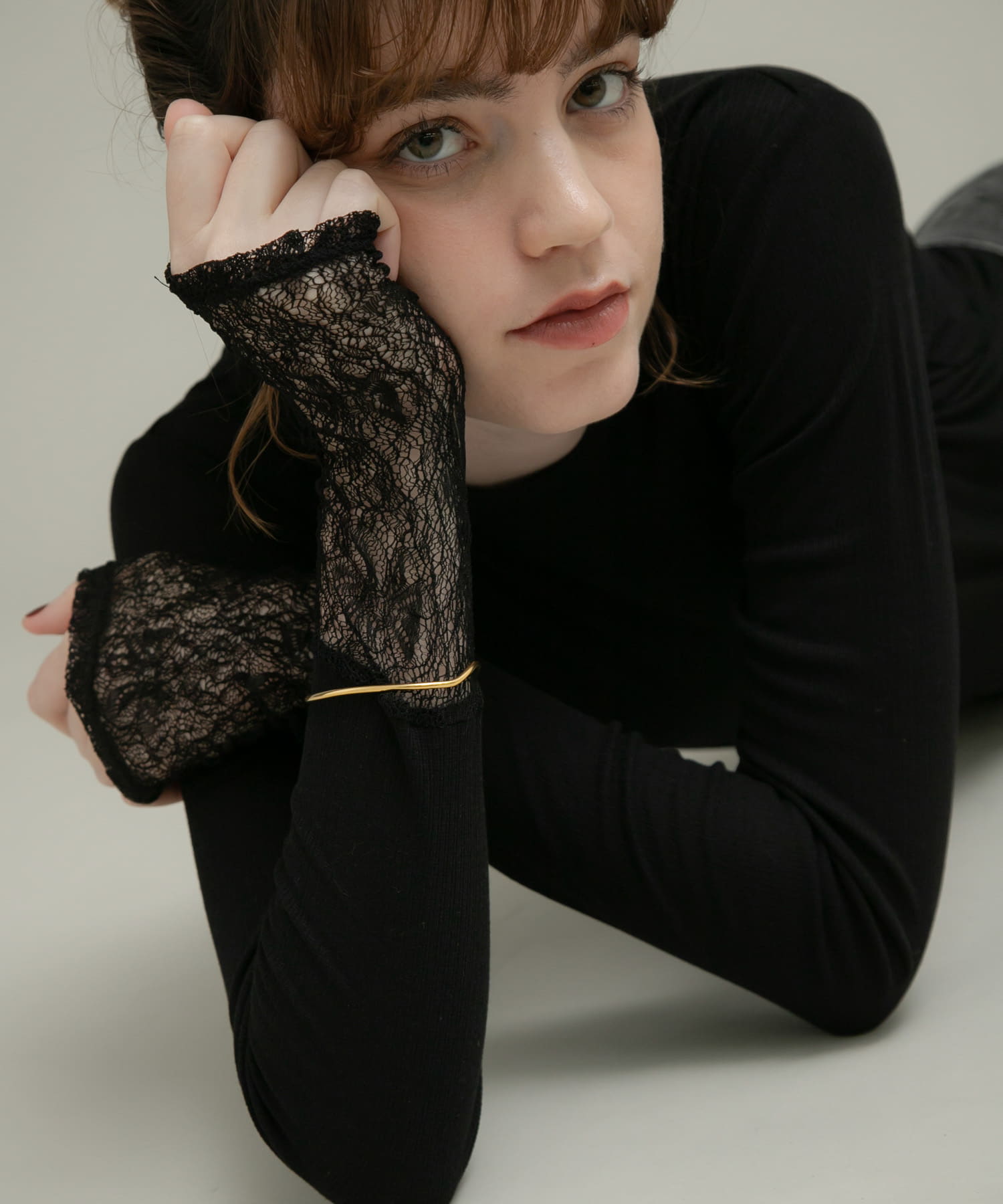 Narrow bangle