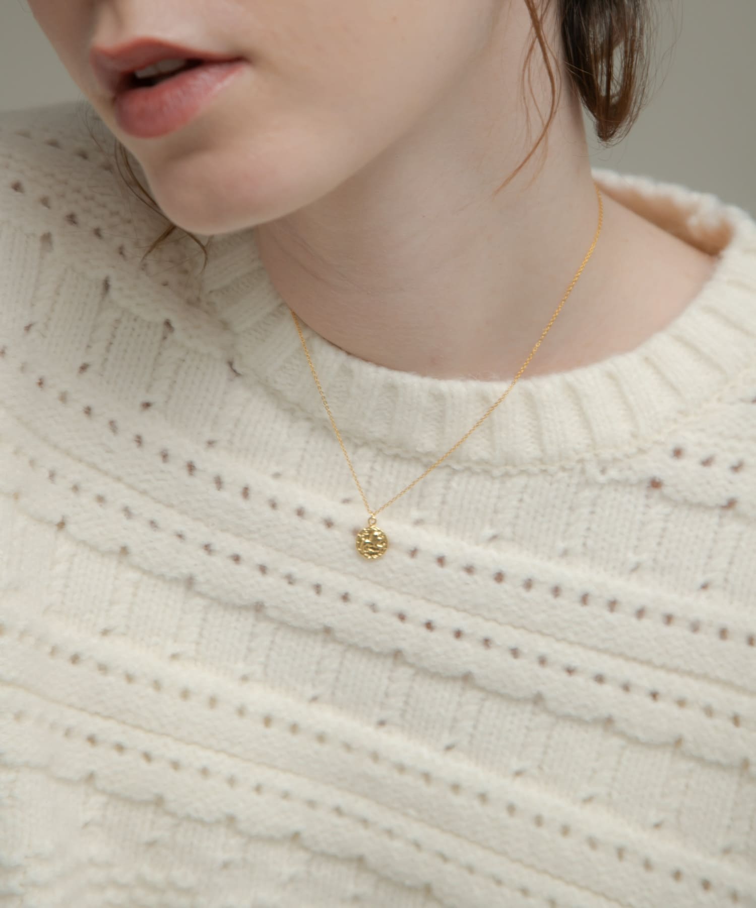 Tiny coin necklace GOLD one