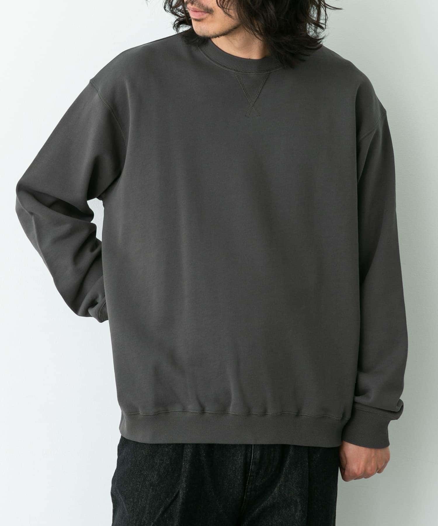 身長：180cm 体重：60kg サイズ：L