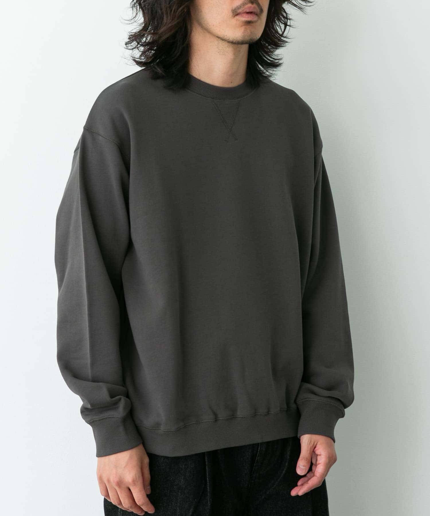 身長：180cm 体重：60kg サイズ：L