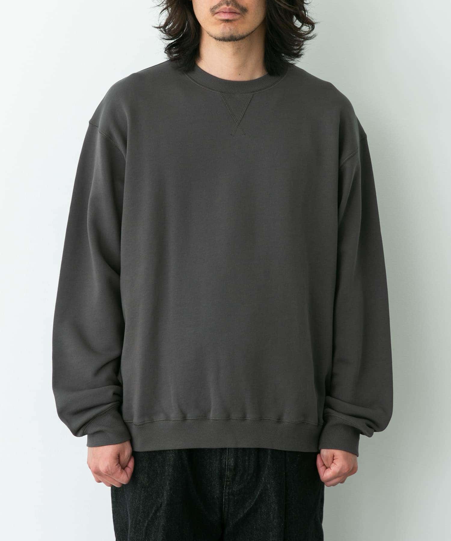 身長：180cm 体重：60kg サイズ：L