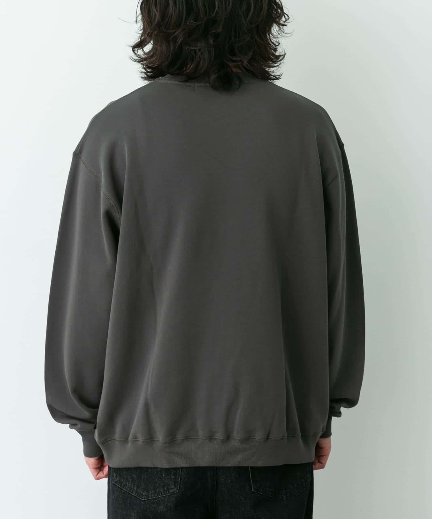 身長：180cm 体重：60kg サイズ：L