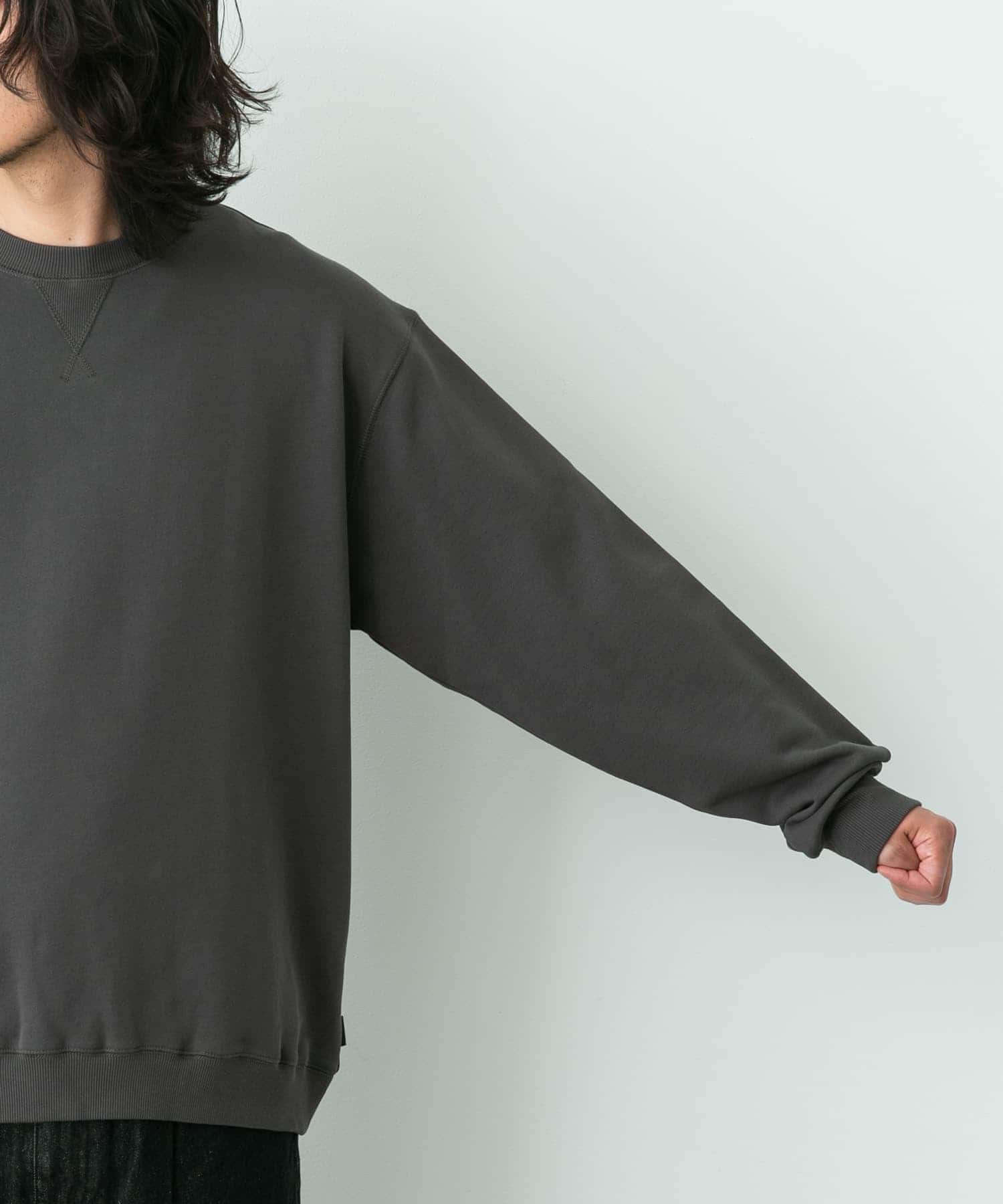 身長：180cm 体重：60kg サイズ：L