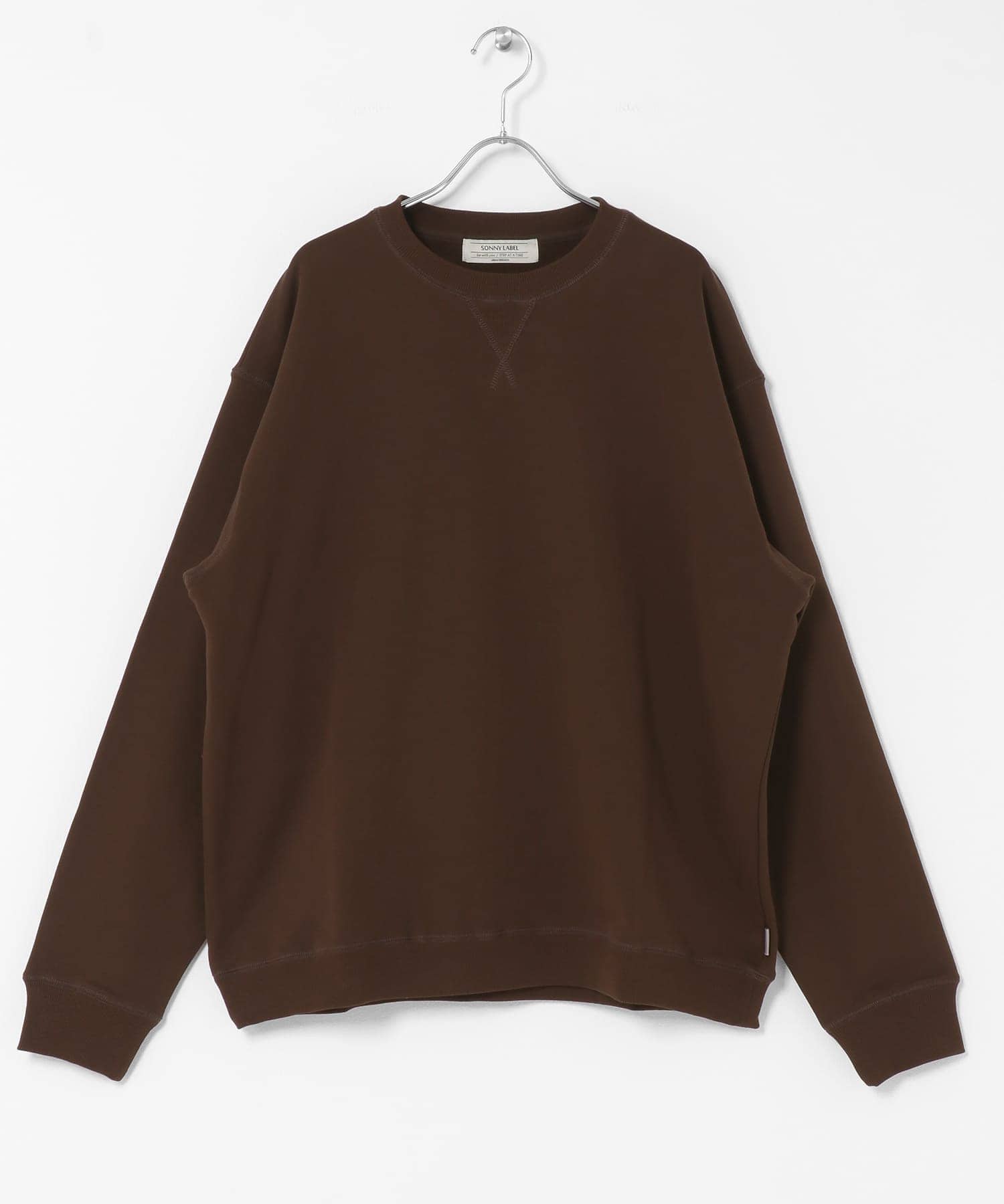 ダークブラウン