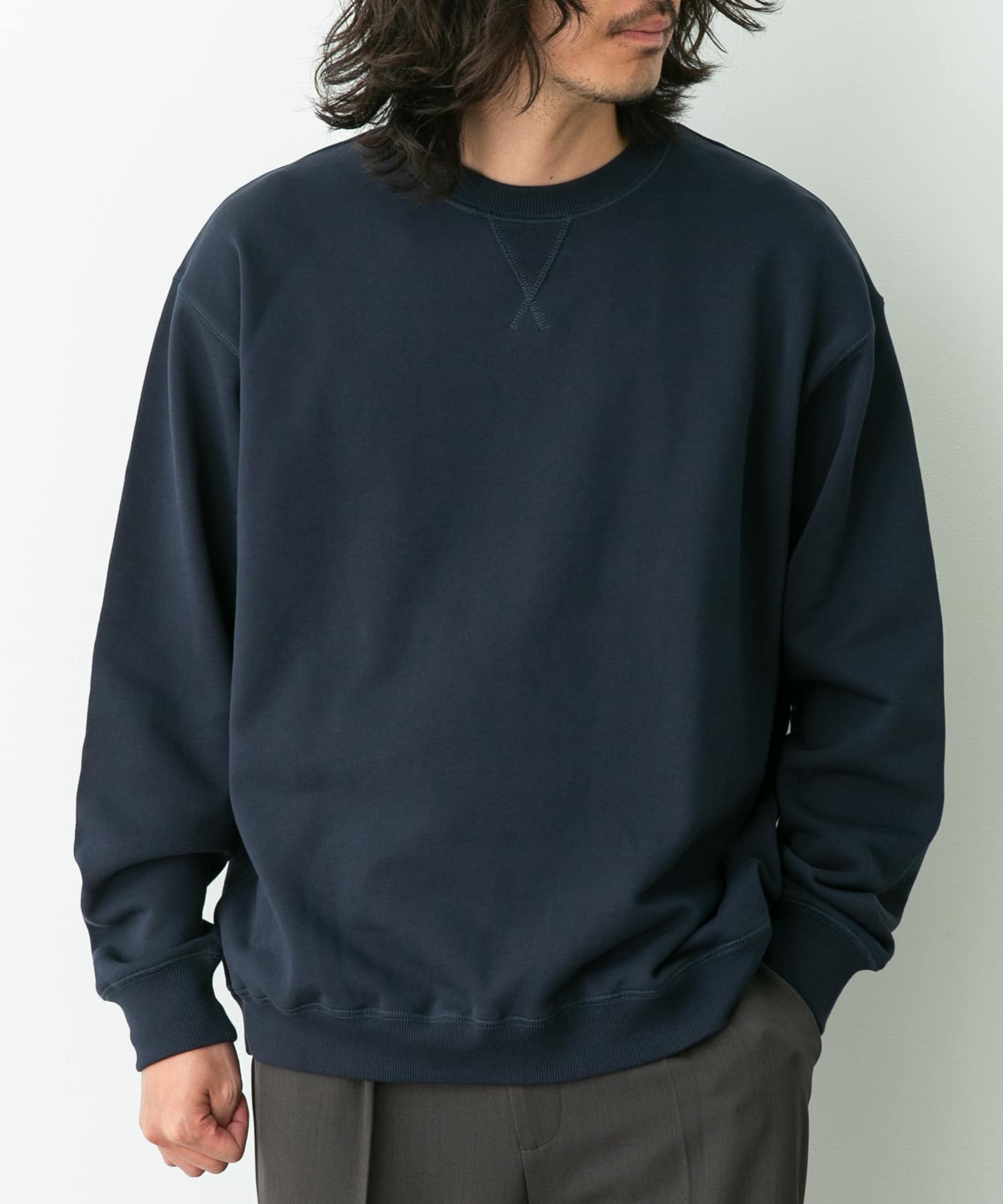 ネイビー
