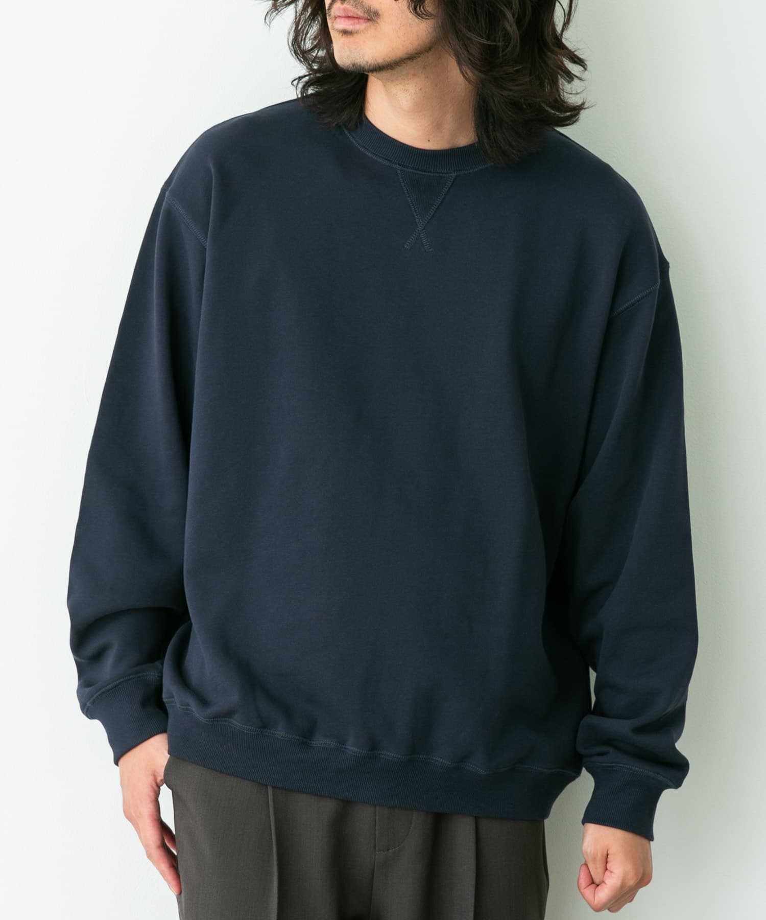 ネイビー
