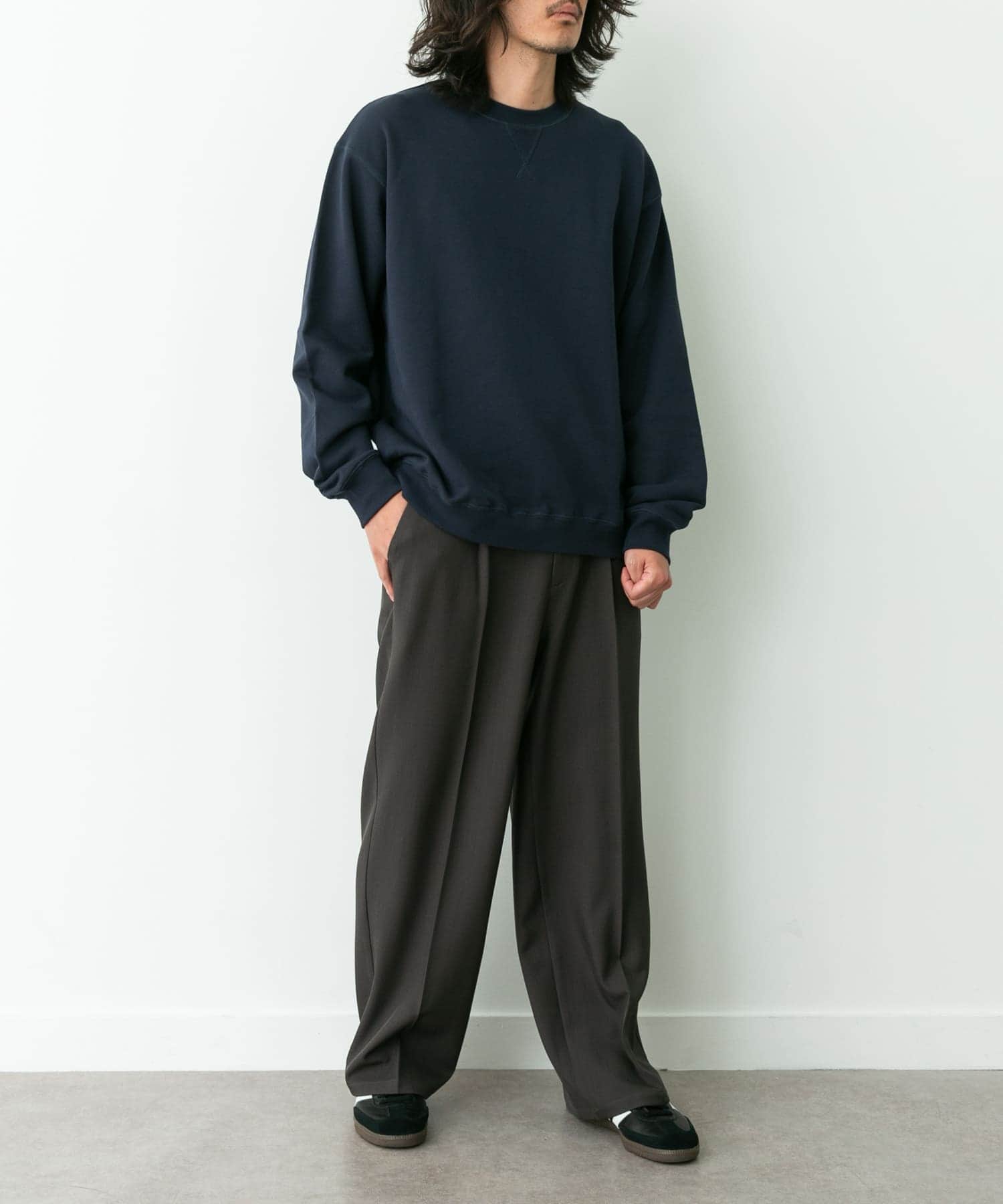 身長：180cm 体重：60kg サイズ：L