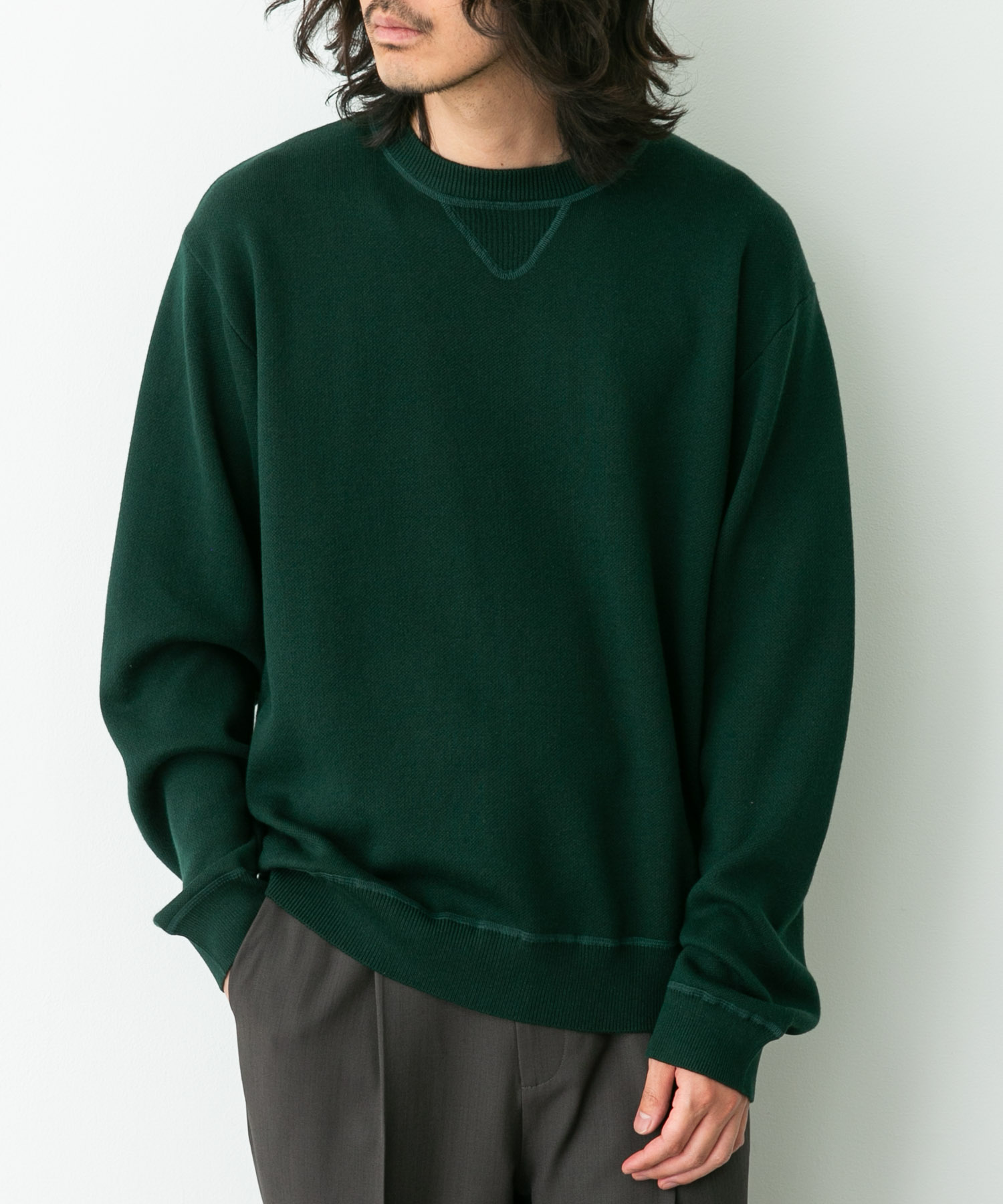 身長：180cm 体重：60kg サイズ：L