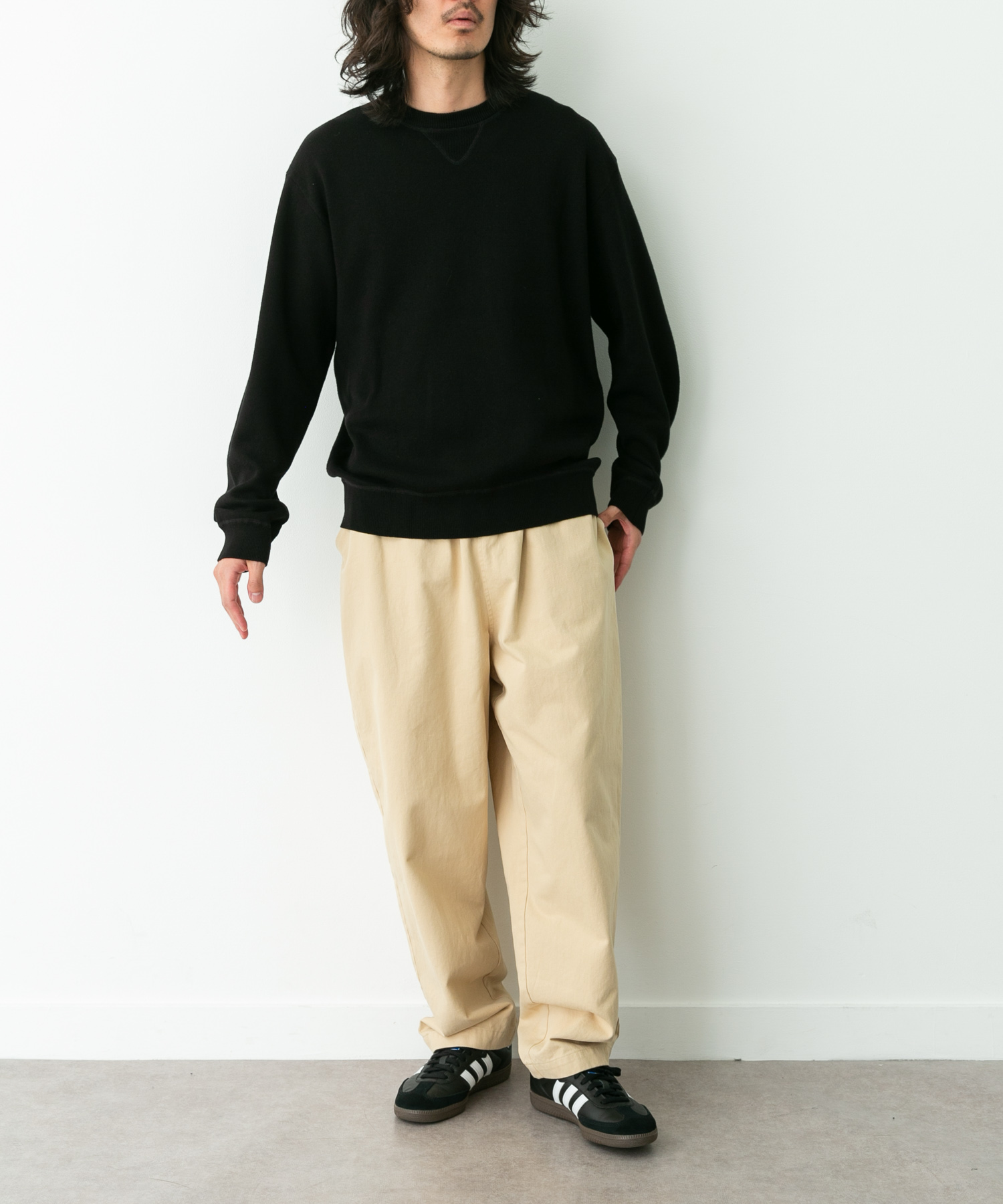 ブラック
