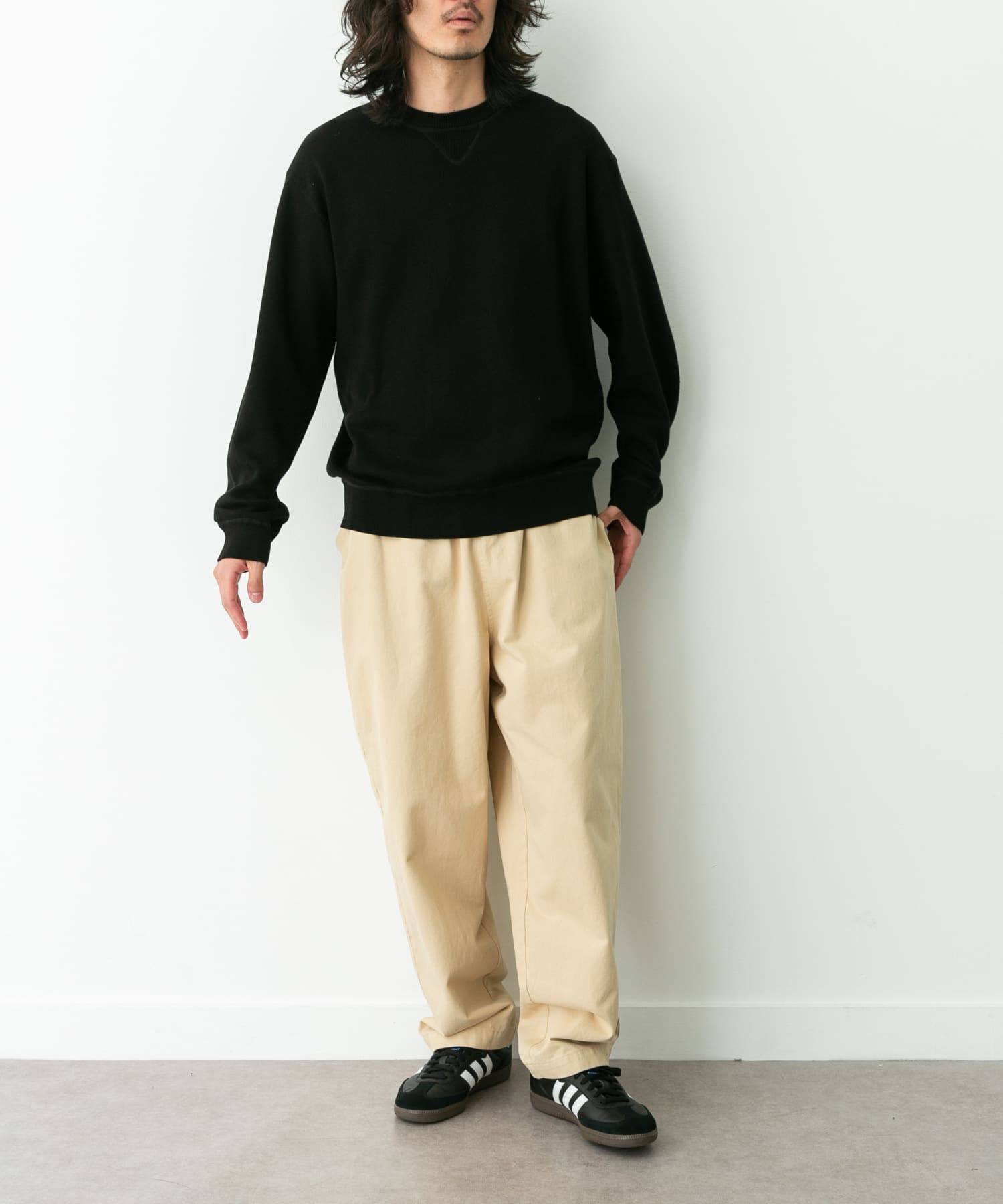 ブラック