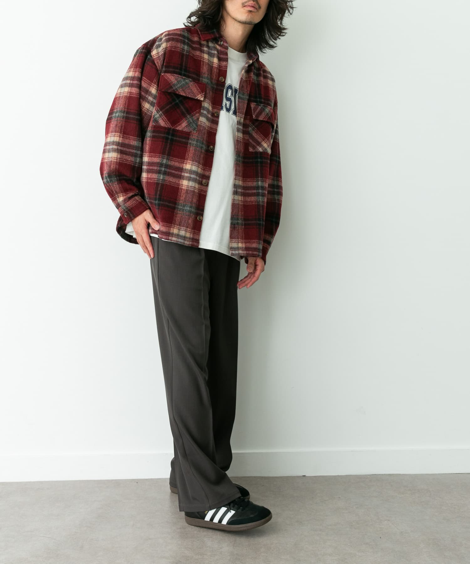 身長：180cm 体重：60kg サイズ：L