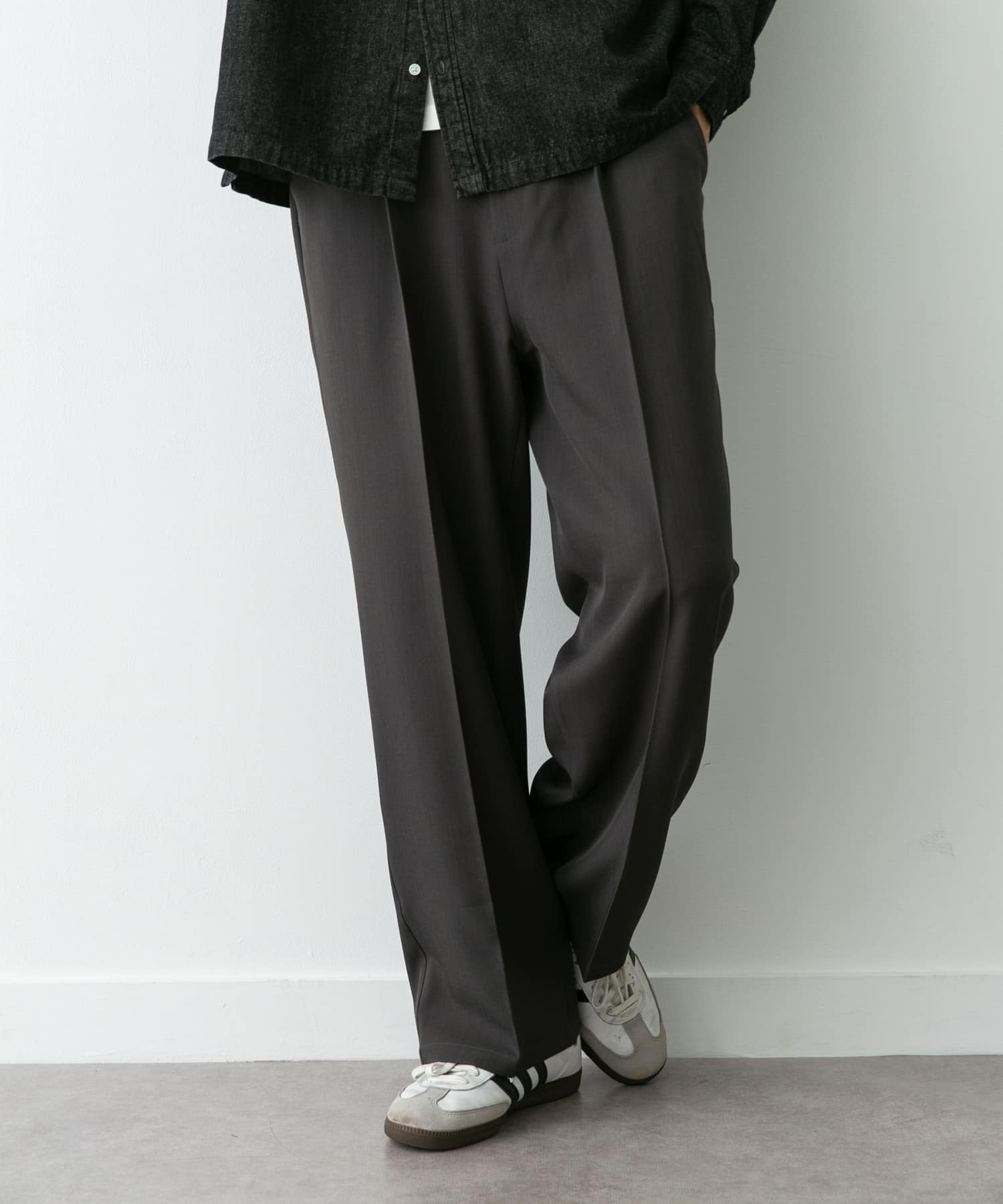 マルチレングスタックストレートパンツ