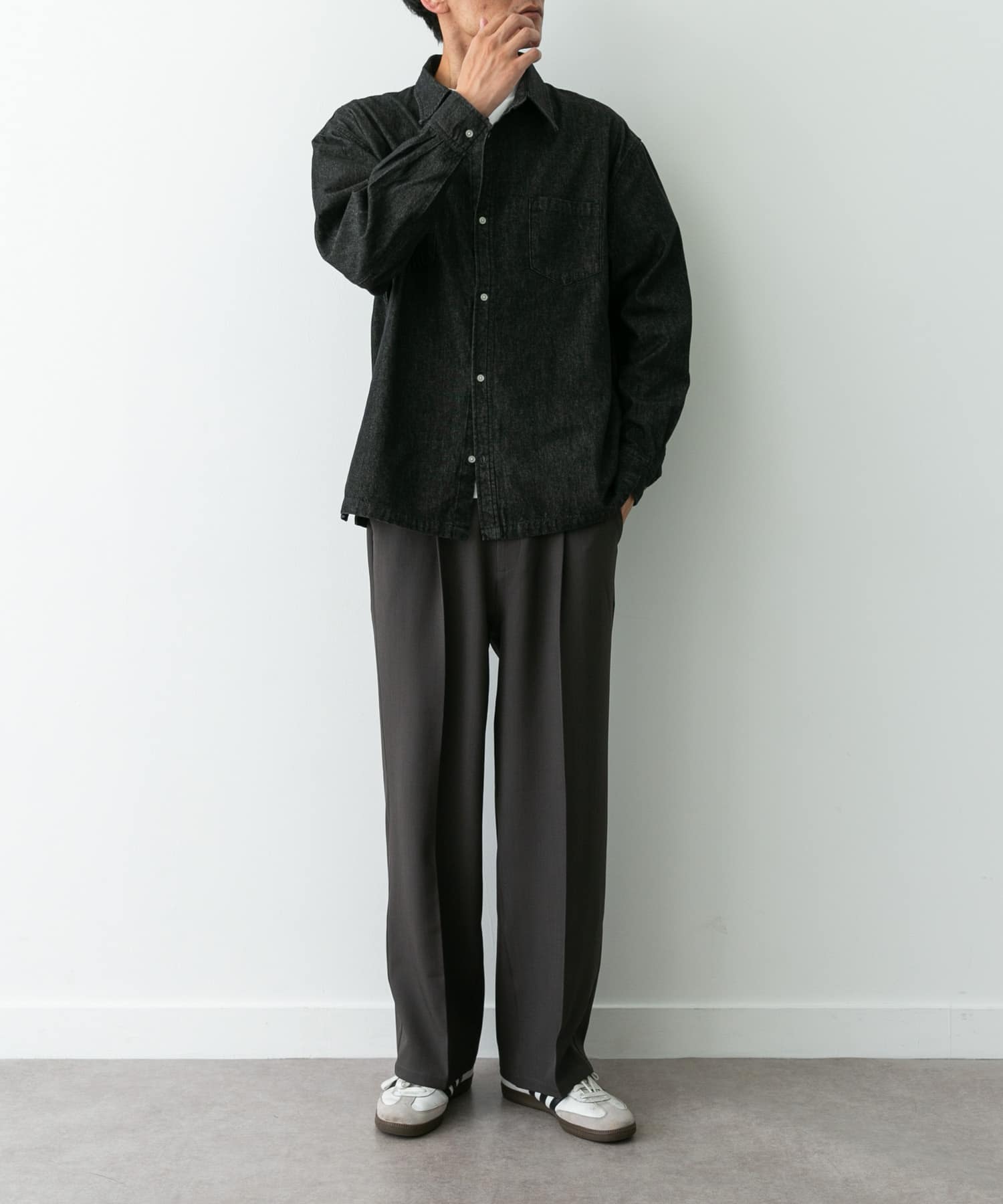 身長：185cm 体重：70kg サイズ：L-L
