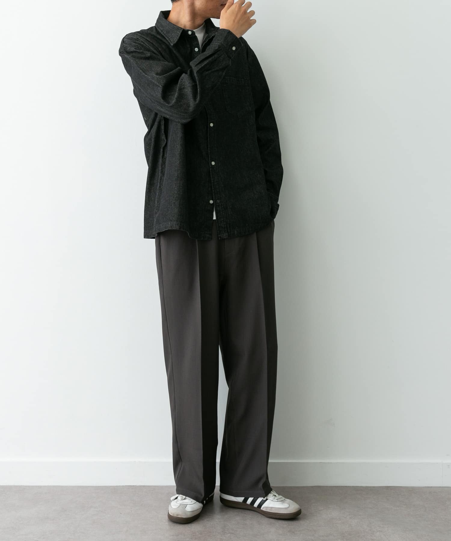 身長：185cm 体重：70kg サイズ：L-L