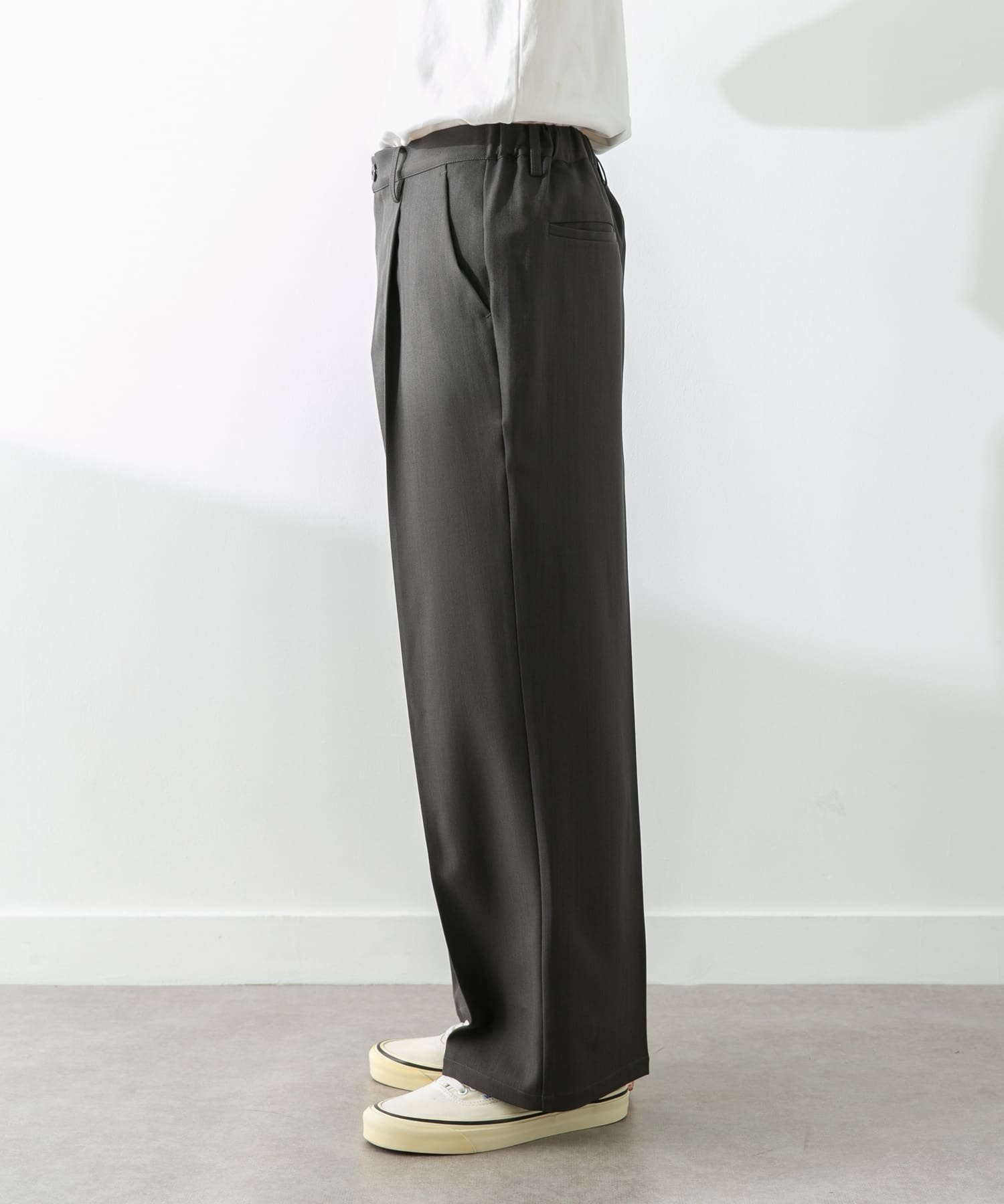 身長：170cm 体重：60kg サイズ：M-S