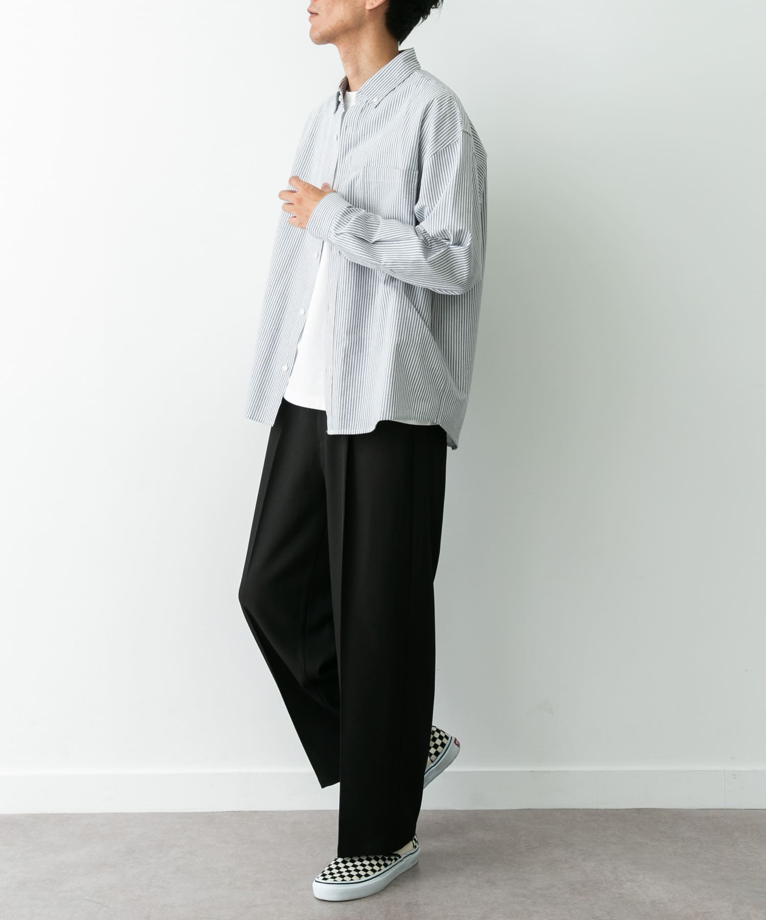 身長：185cm 体重：70kg サイズ：L-M