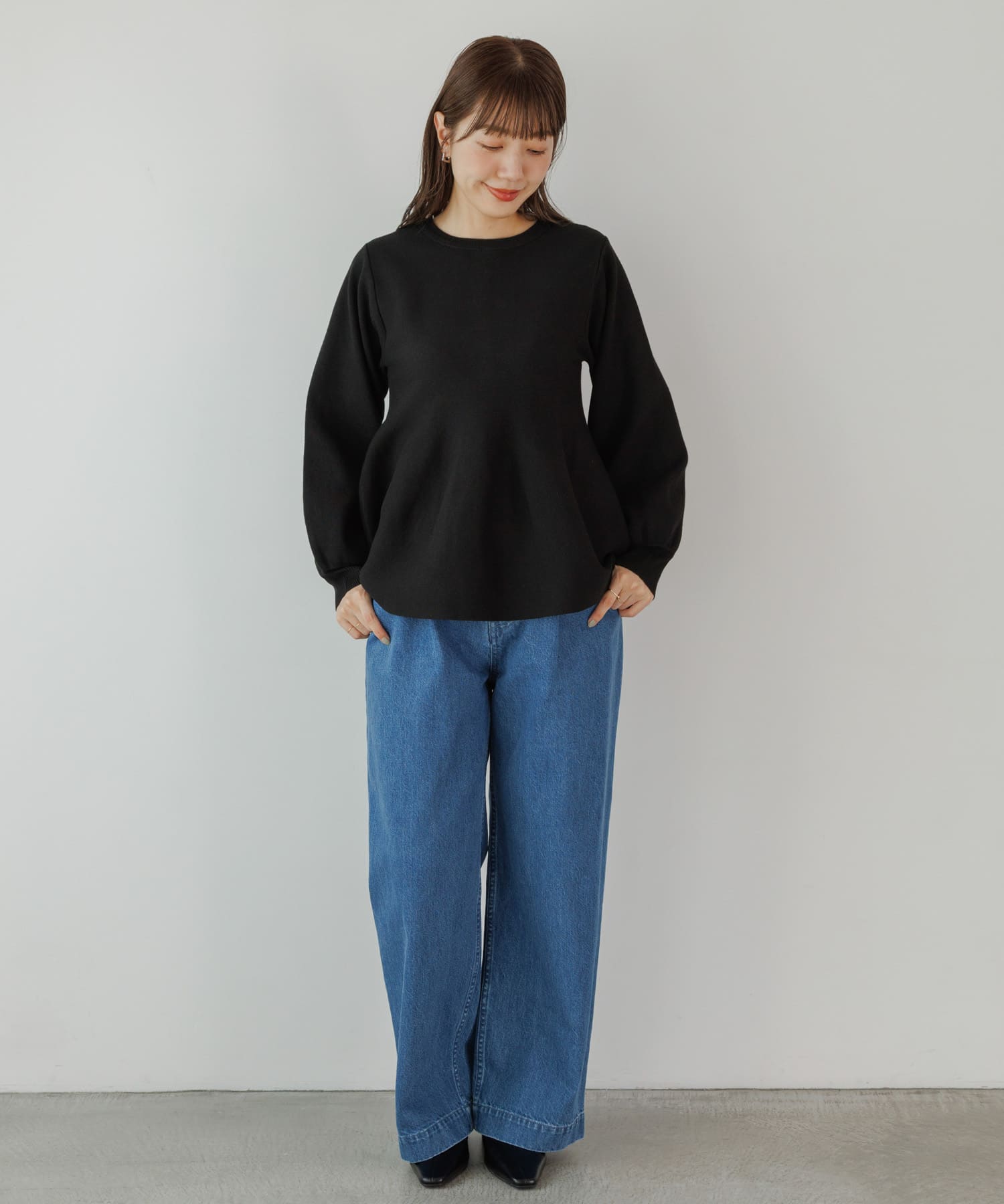 ブラック