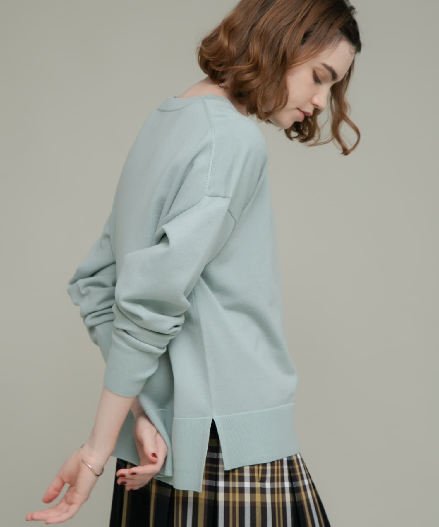 『洗濯可』サイドスリットハイゲージプルオーバー