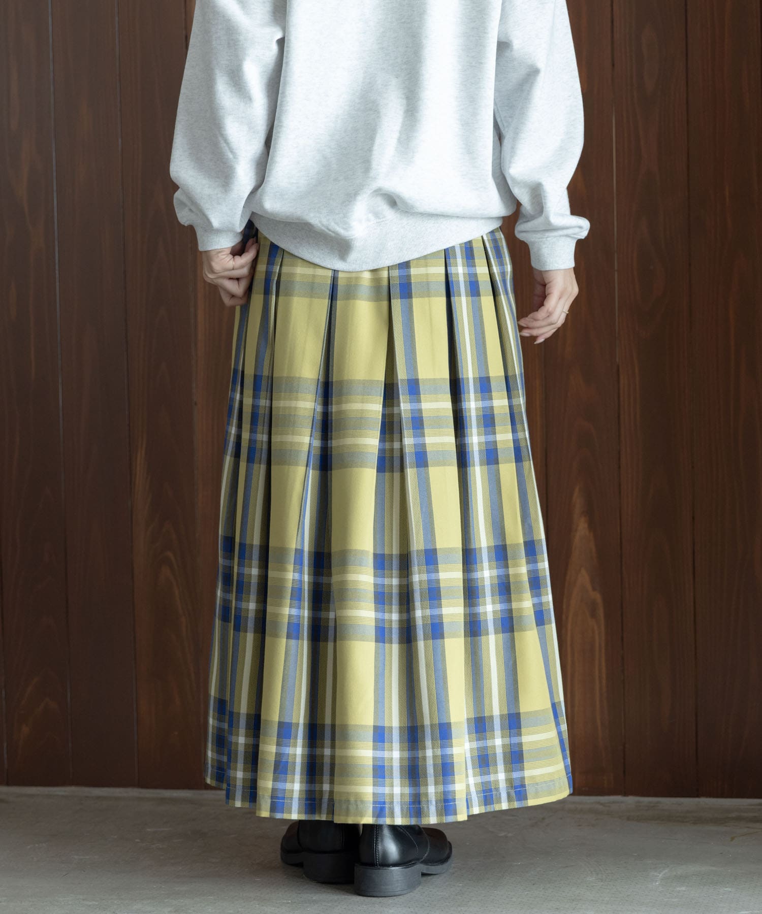 身長：166cm サイズ：38