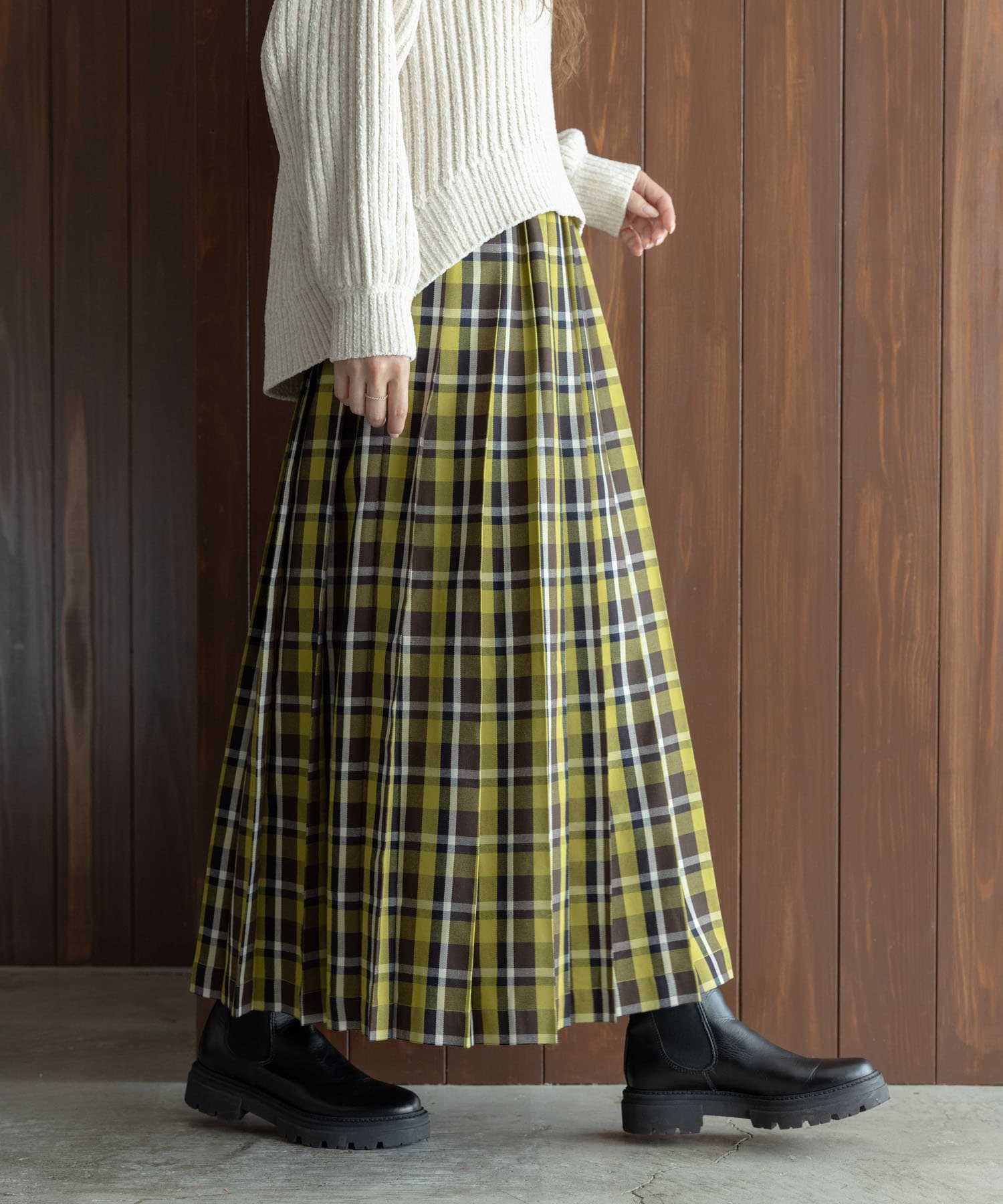 身長：166cm サイズ：38