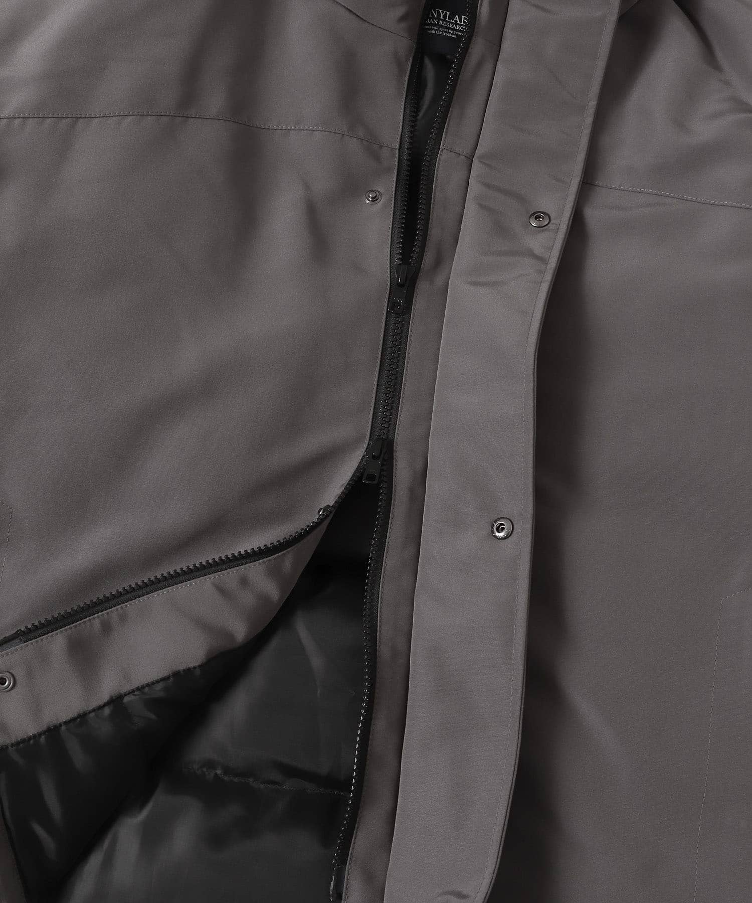 フーディーダウンジャケット チャコール FREE