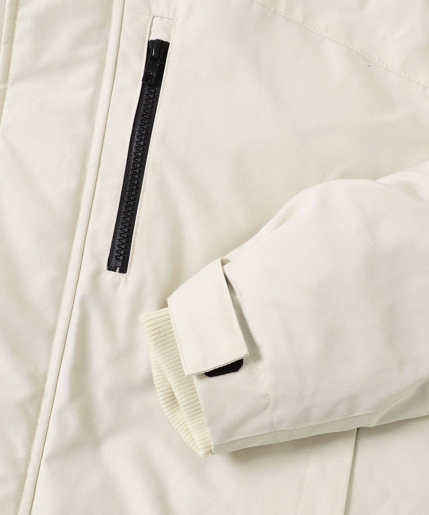 フーディーダウンジャケット アイボリー FREE