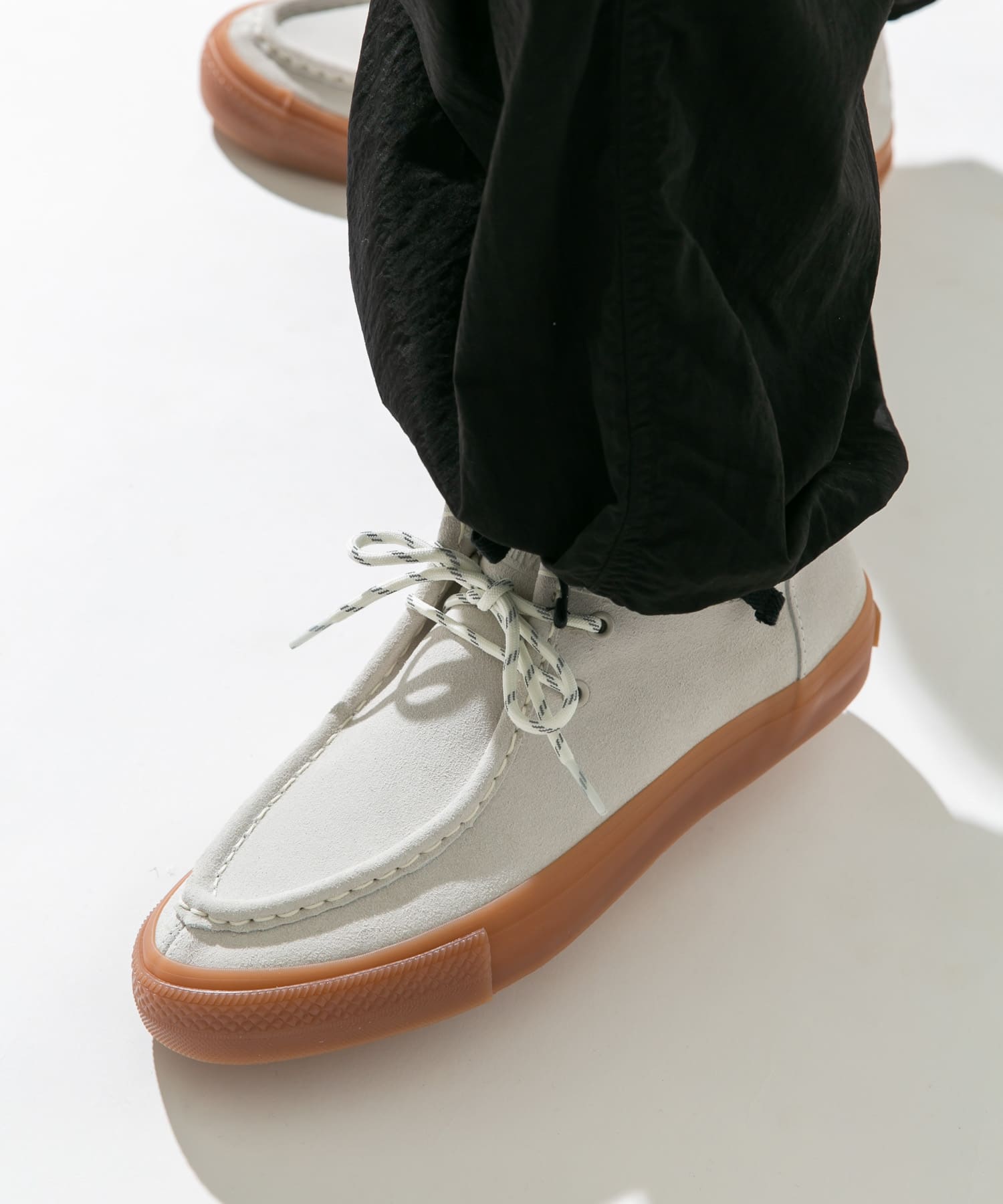 CONVERSE　CS MOCCASIN SK OX WHITE 26