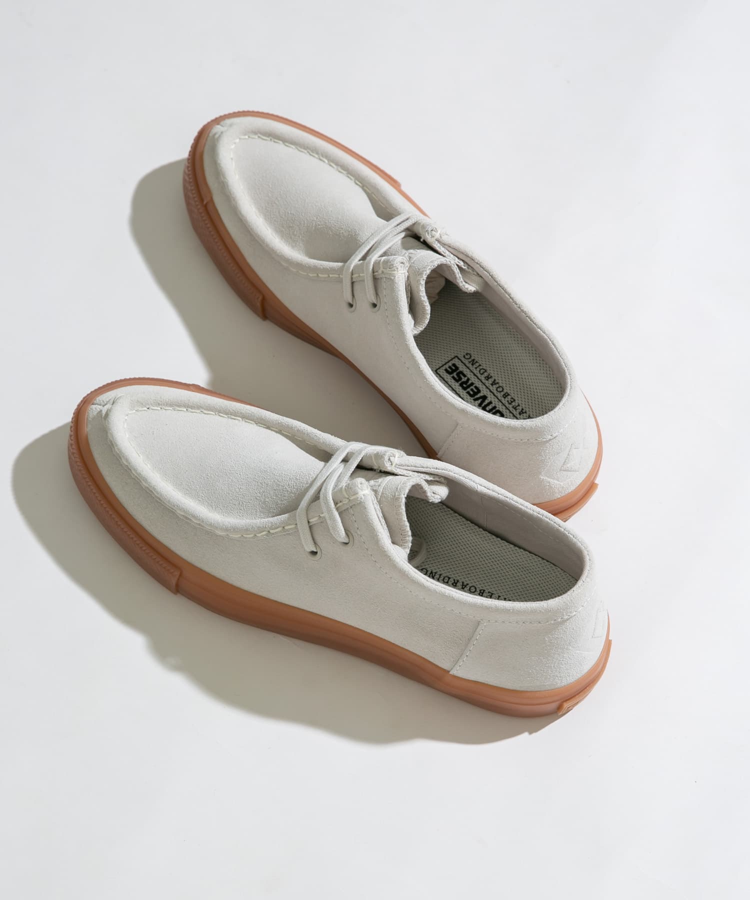 CONVERSE　CS MOCCASIN SK OX WHITE 26