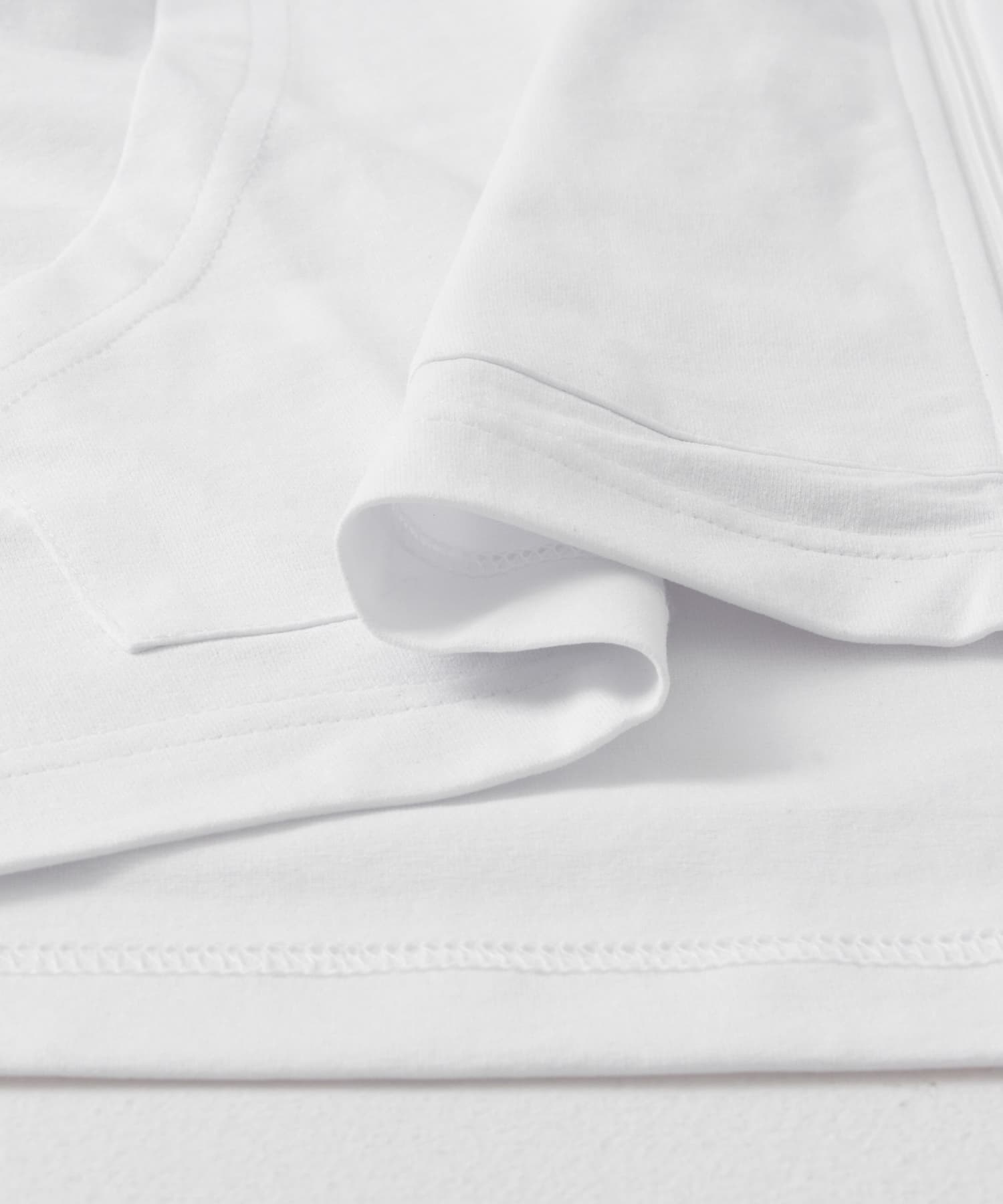 『吸収速乾/UVカット機能』REEF　ヘリテイジロゴラッシュフロントジップ WHITE M