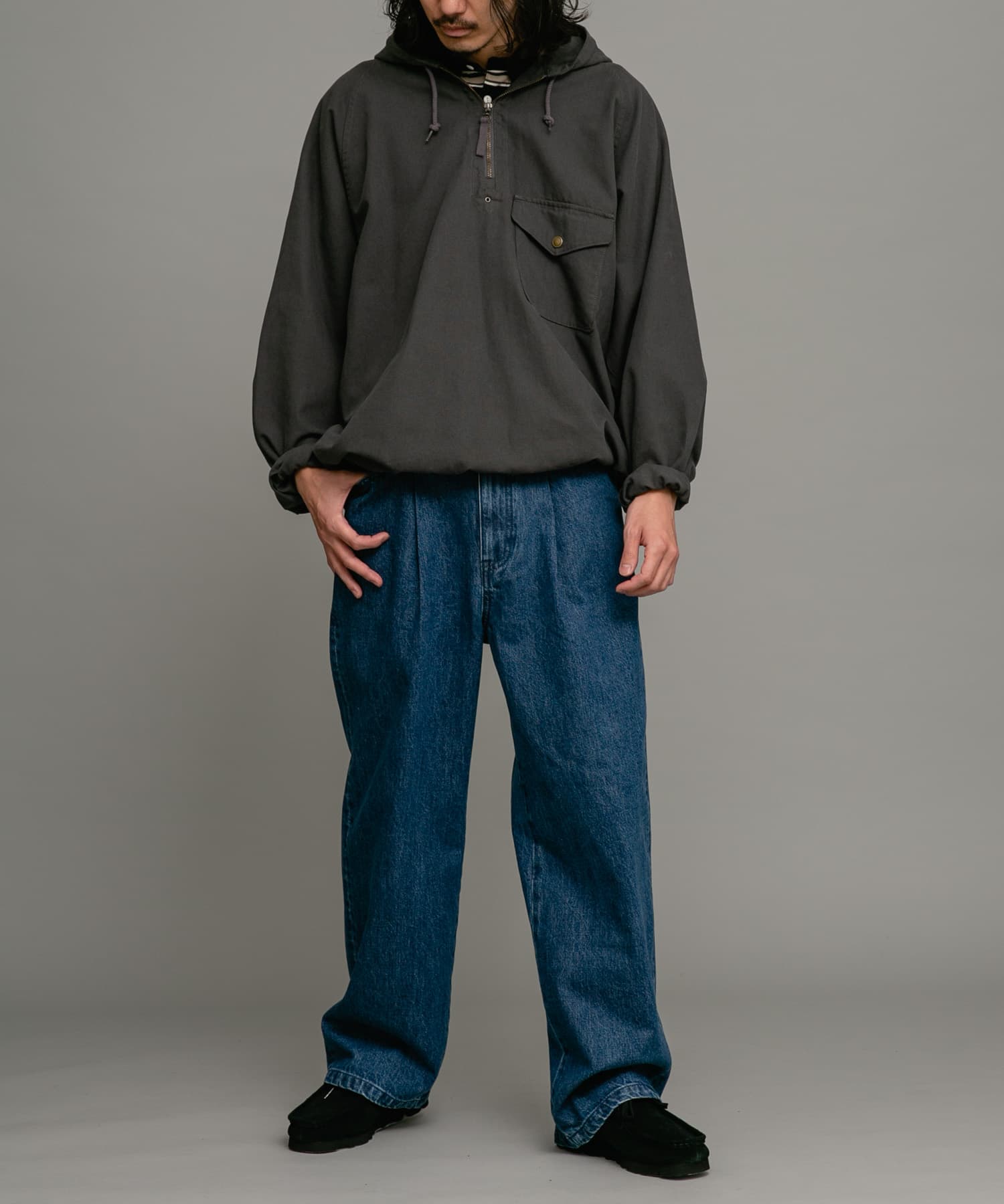 身長：180cm 体重：60kg サイズ：L