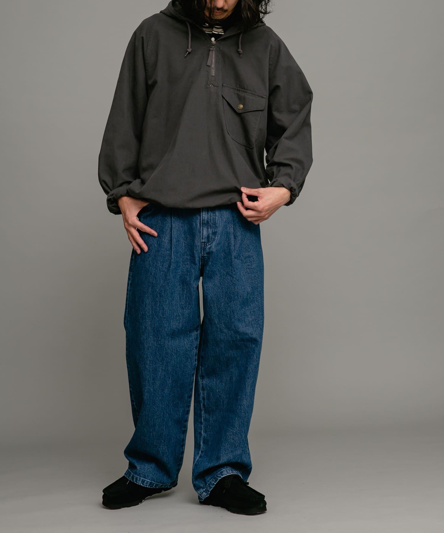 身長：180cm 体重：60kg サイズ：L
