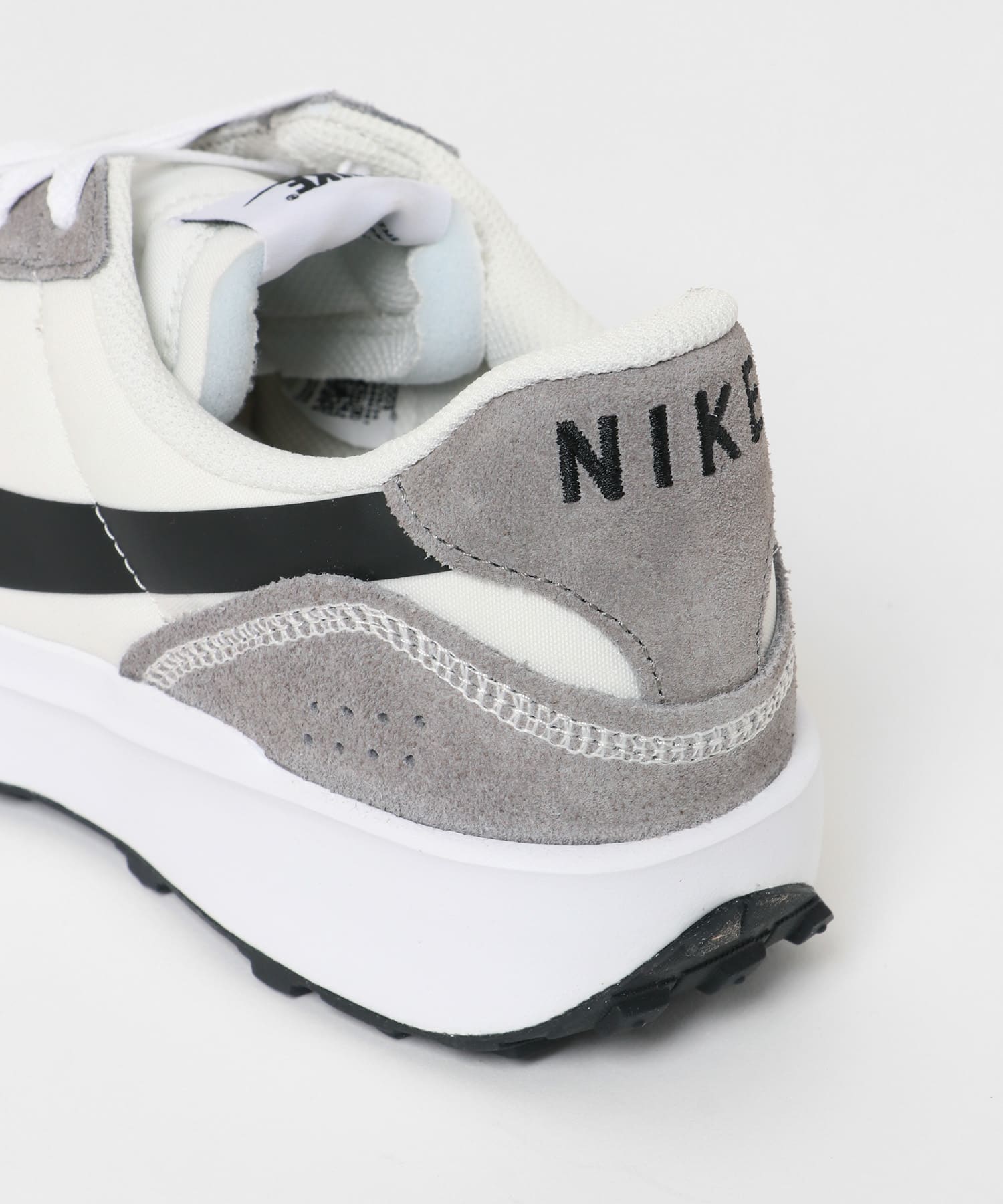 NIKE　ナイキ ワッフル NAV 003ホワイト 26