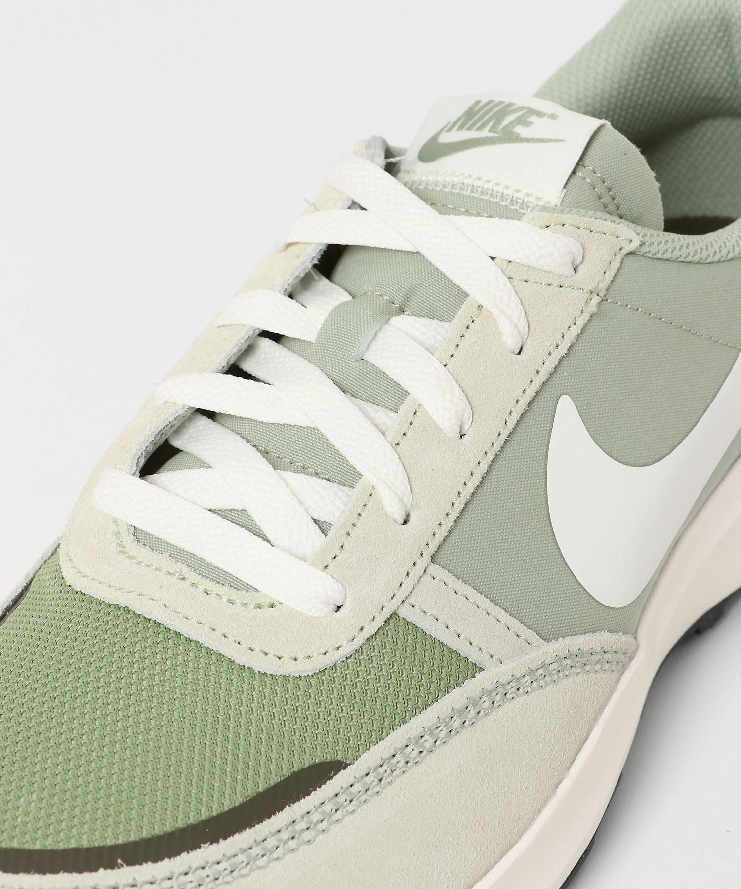 NIKE　ナイキ ワッフル NAV 300グリーン 26
