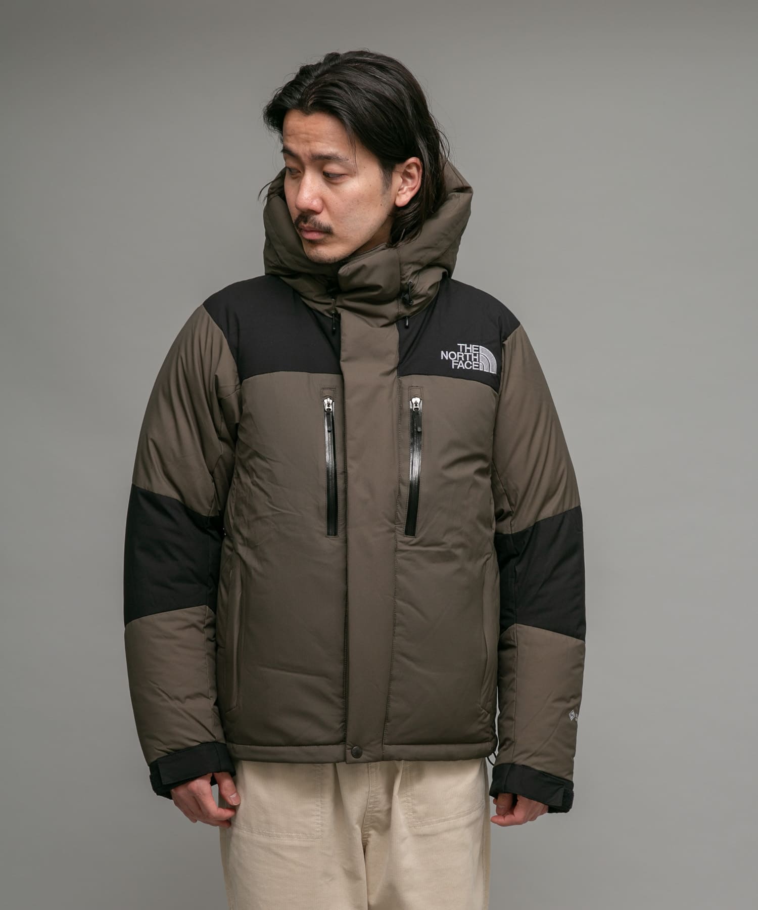 身長：180cm 体重：60kg サイズ：L