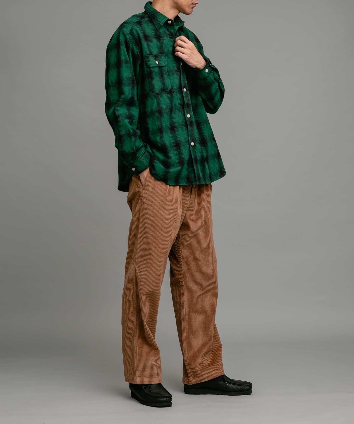 身長：185cm 体重：70kg サイズ：L