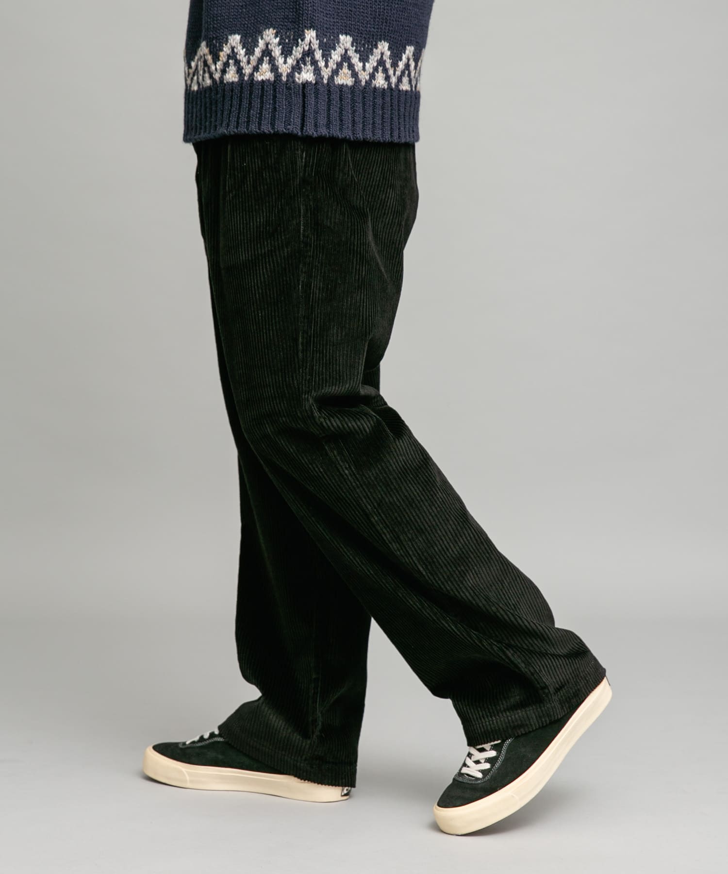 身長：180cm 体重：60kg サイズ：L